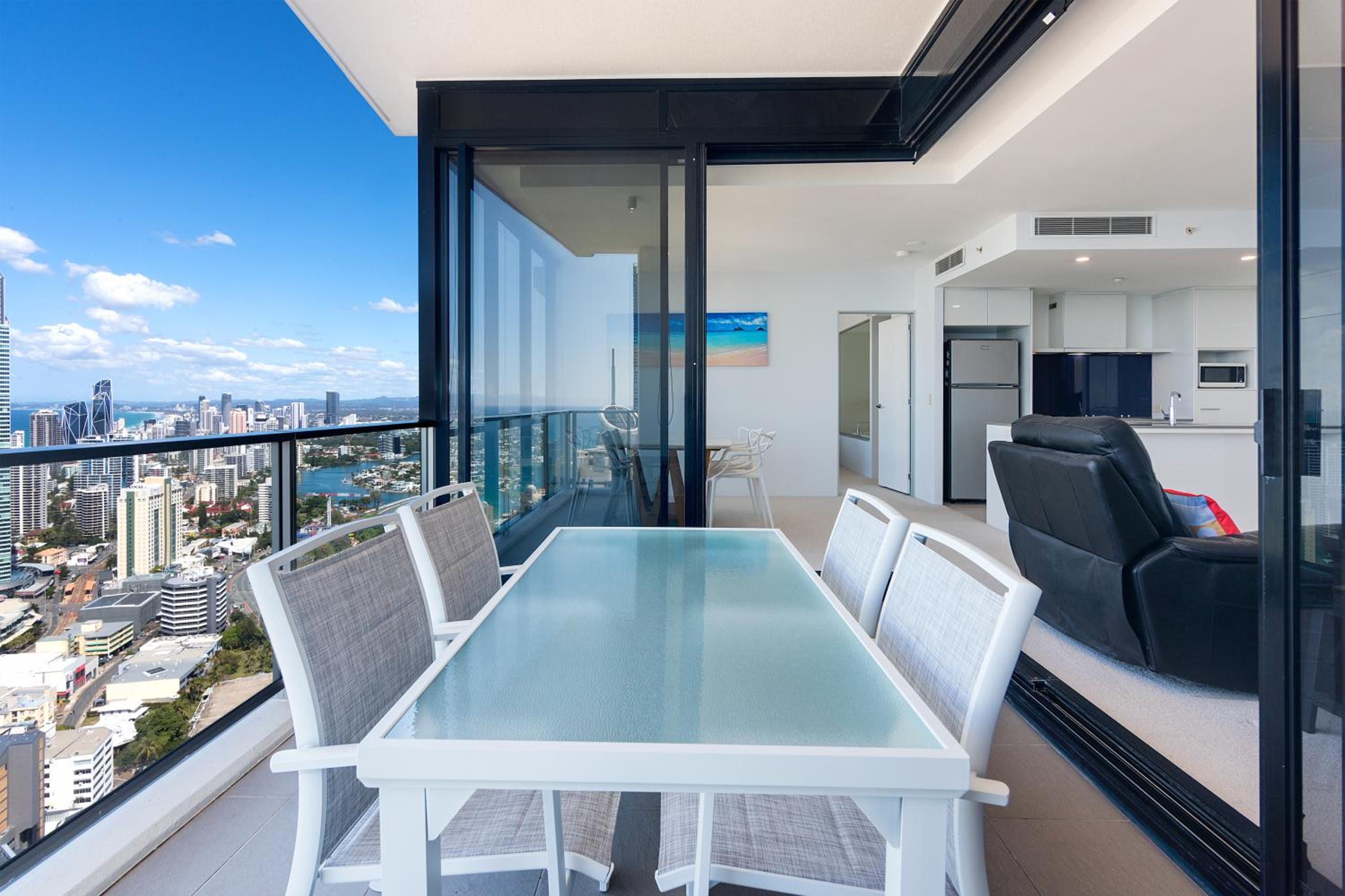 Circle on Cavill - Hosted by Coastal Letting Co.
