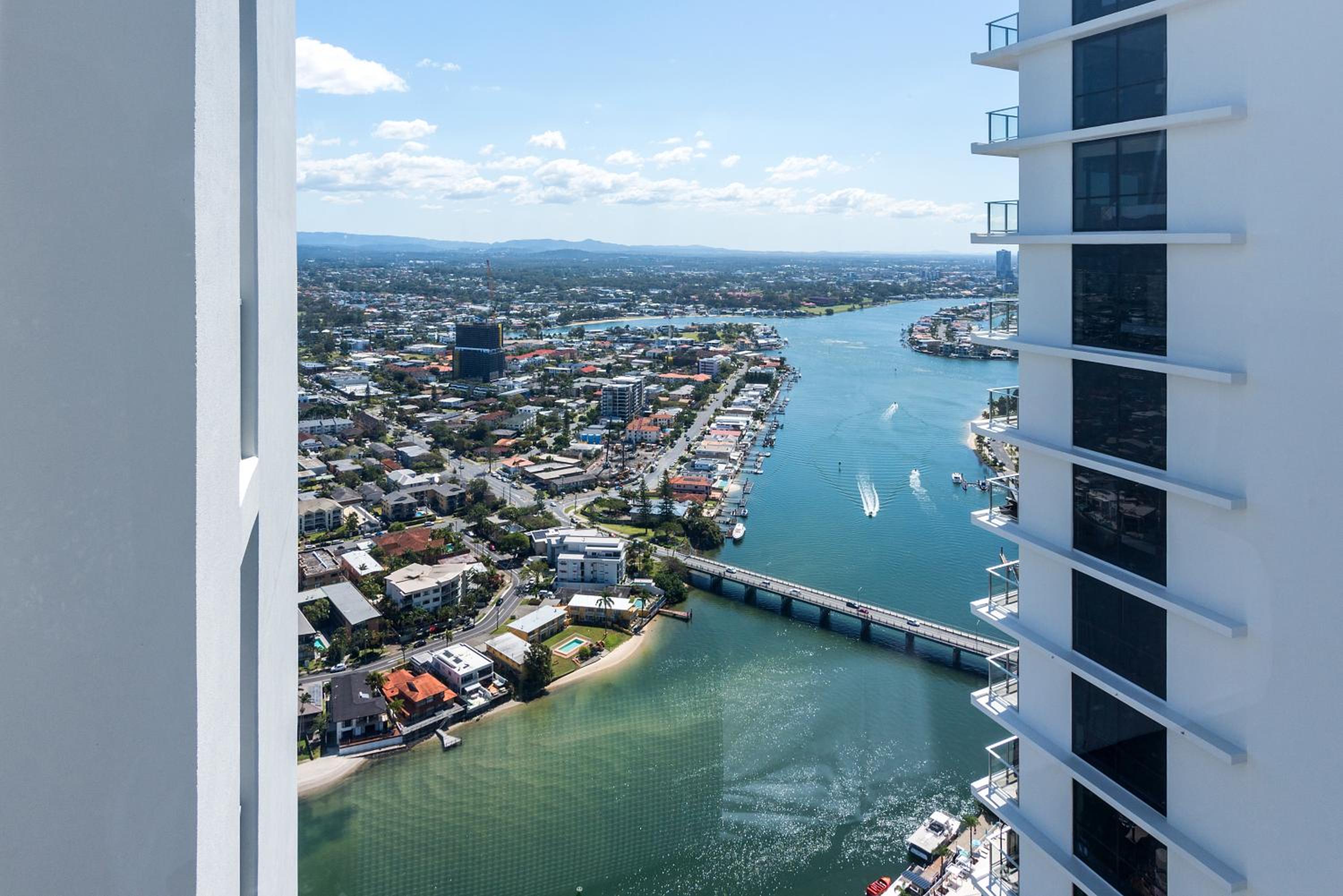 Circle on Cavill - Hosted by Coastal Letting Co.