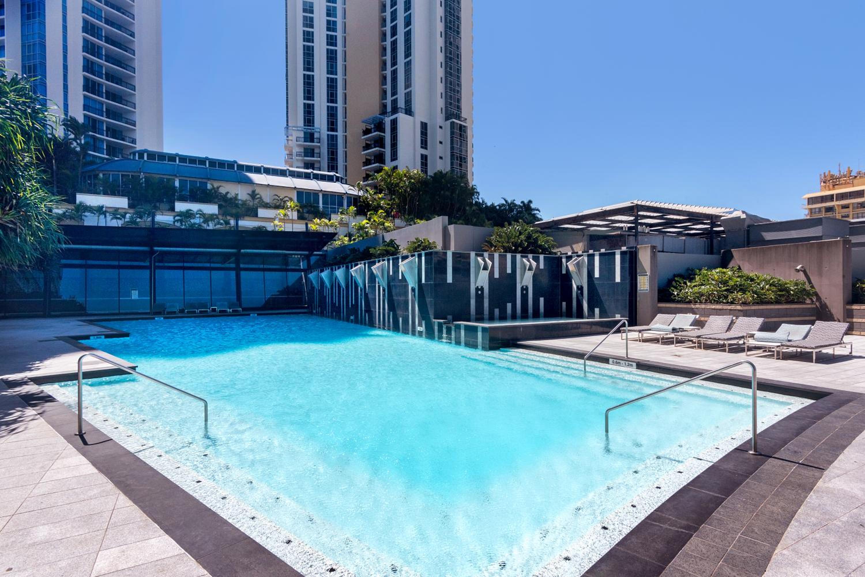 Circle on Cavill - Hosted by Coastal Letting Co.