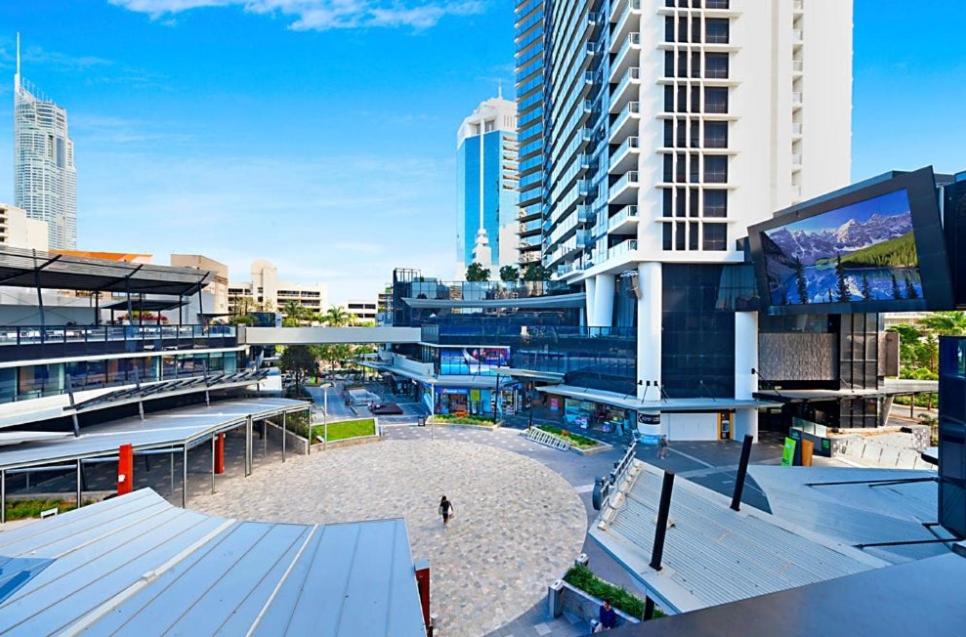 Circle on Cavill - Hosted by Coastal Letting Co.