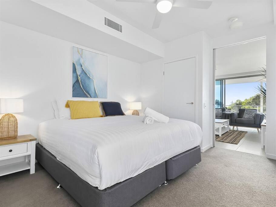 Elysee Beachside Apartments Alexandra Headland