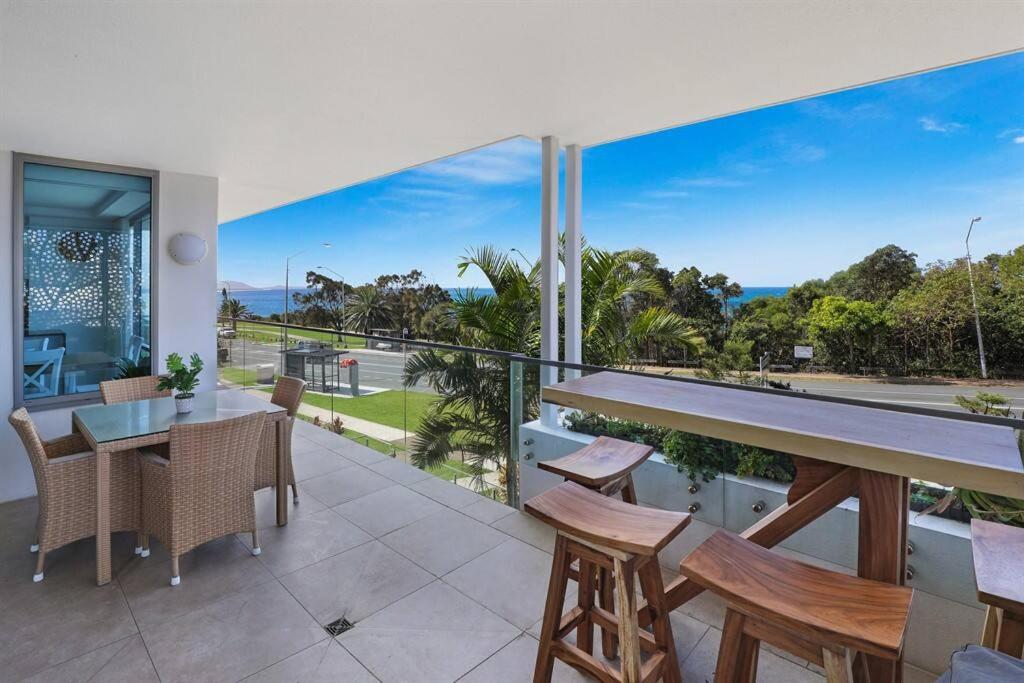 Elysee Beachside Apartments Alexandra Headland