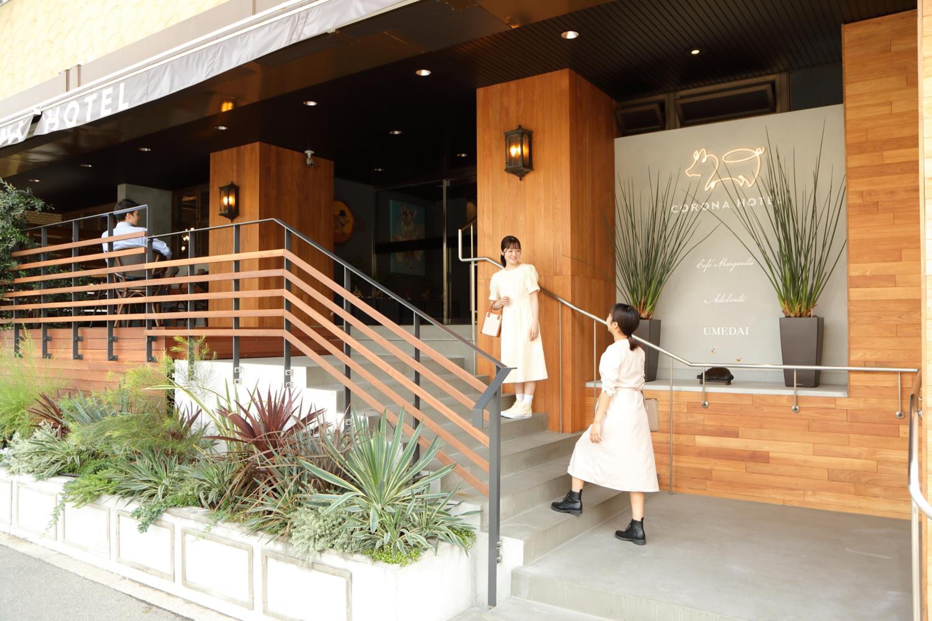 Osaka Corona Hotel