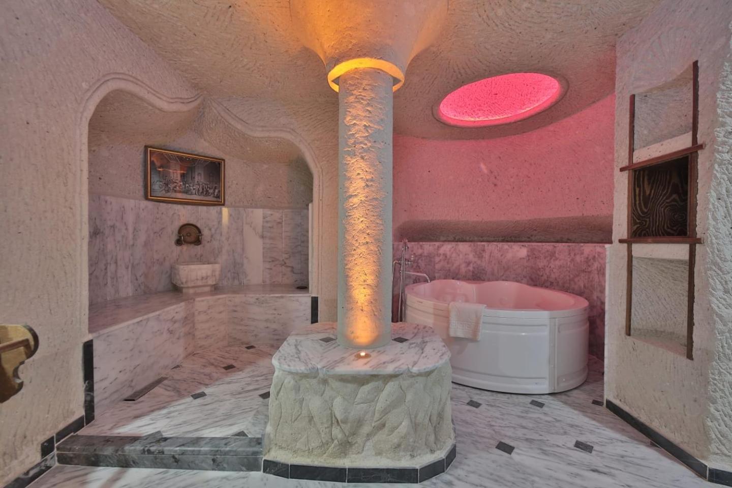 Local Cave House Hotel - Image 122