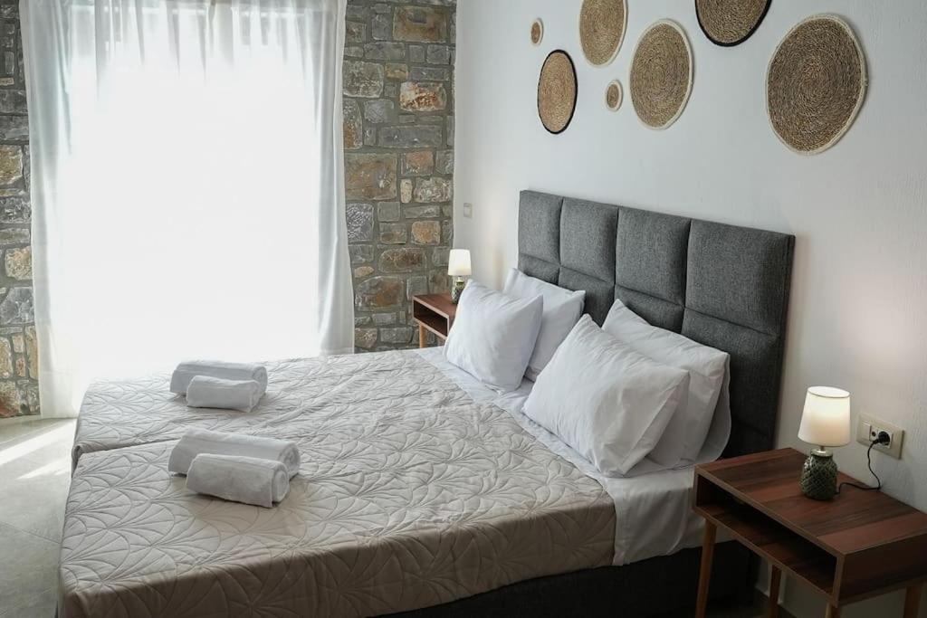 Mountain House Perampela