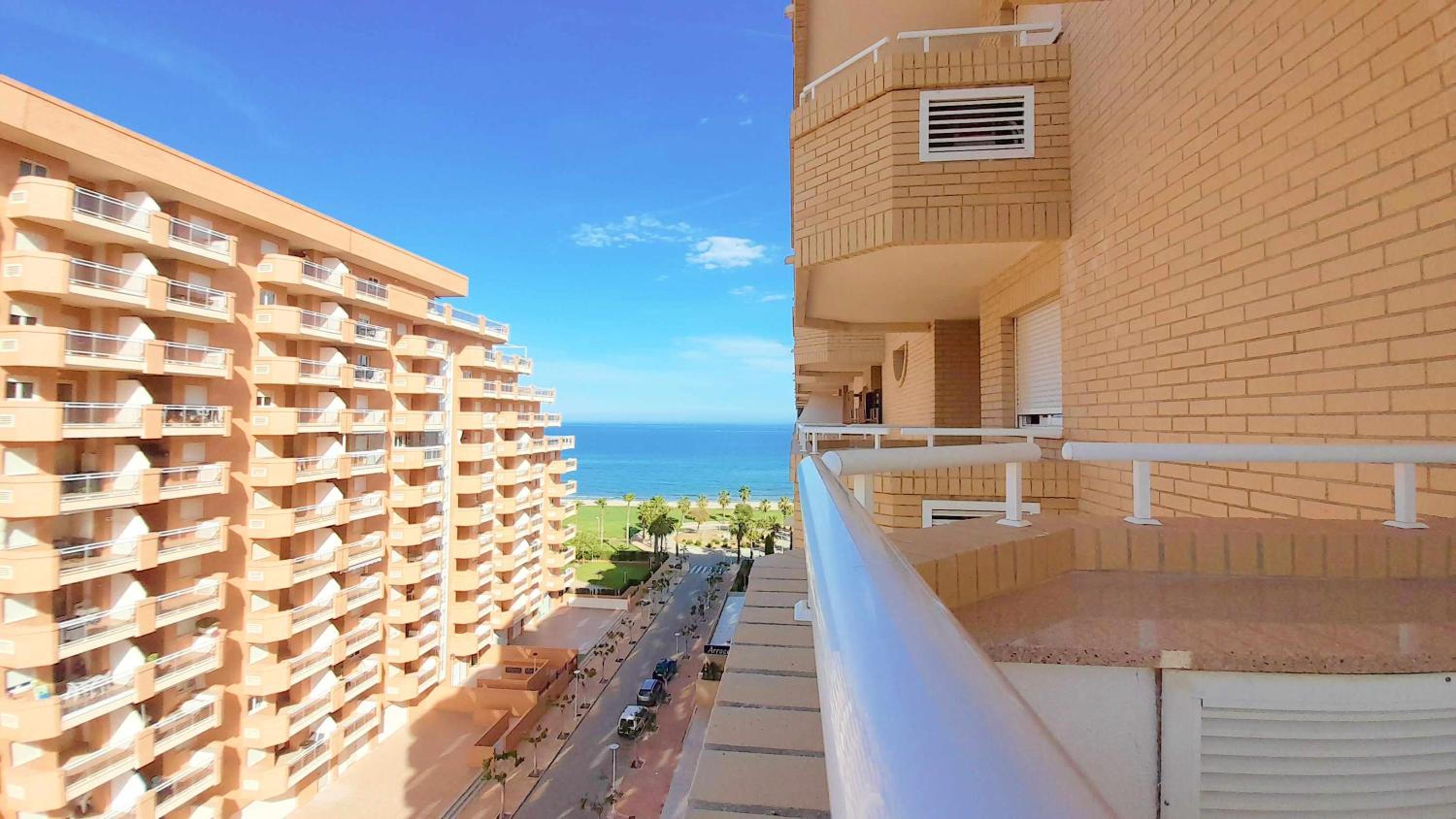 AyF 3 HABITACIONES MODERNO 1ª LINEA DE PLAYA photo 2