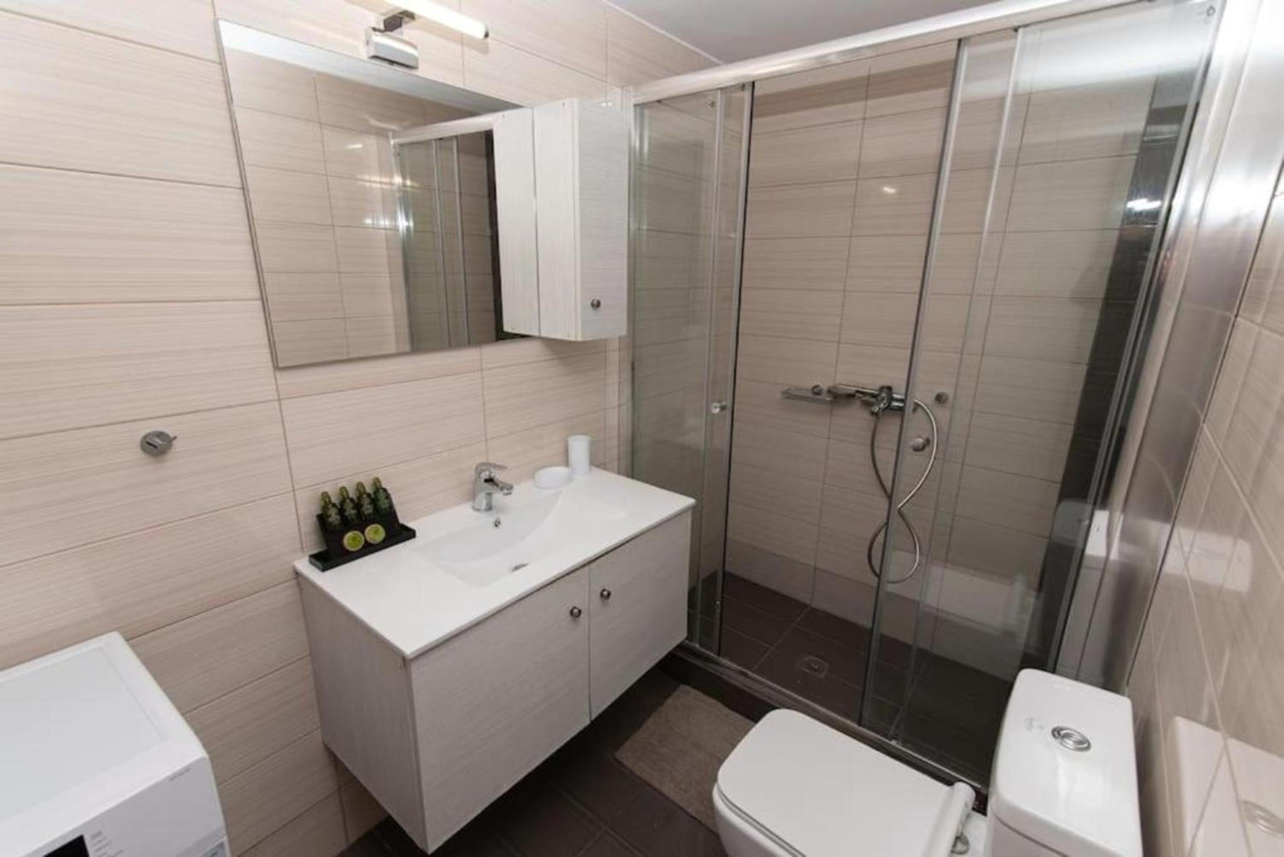Comfy flat located in Piraeus (E7) photo 2