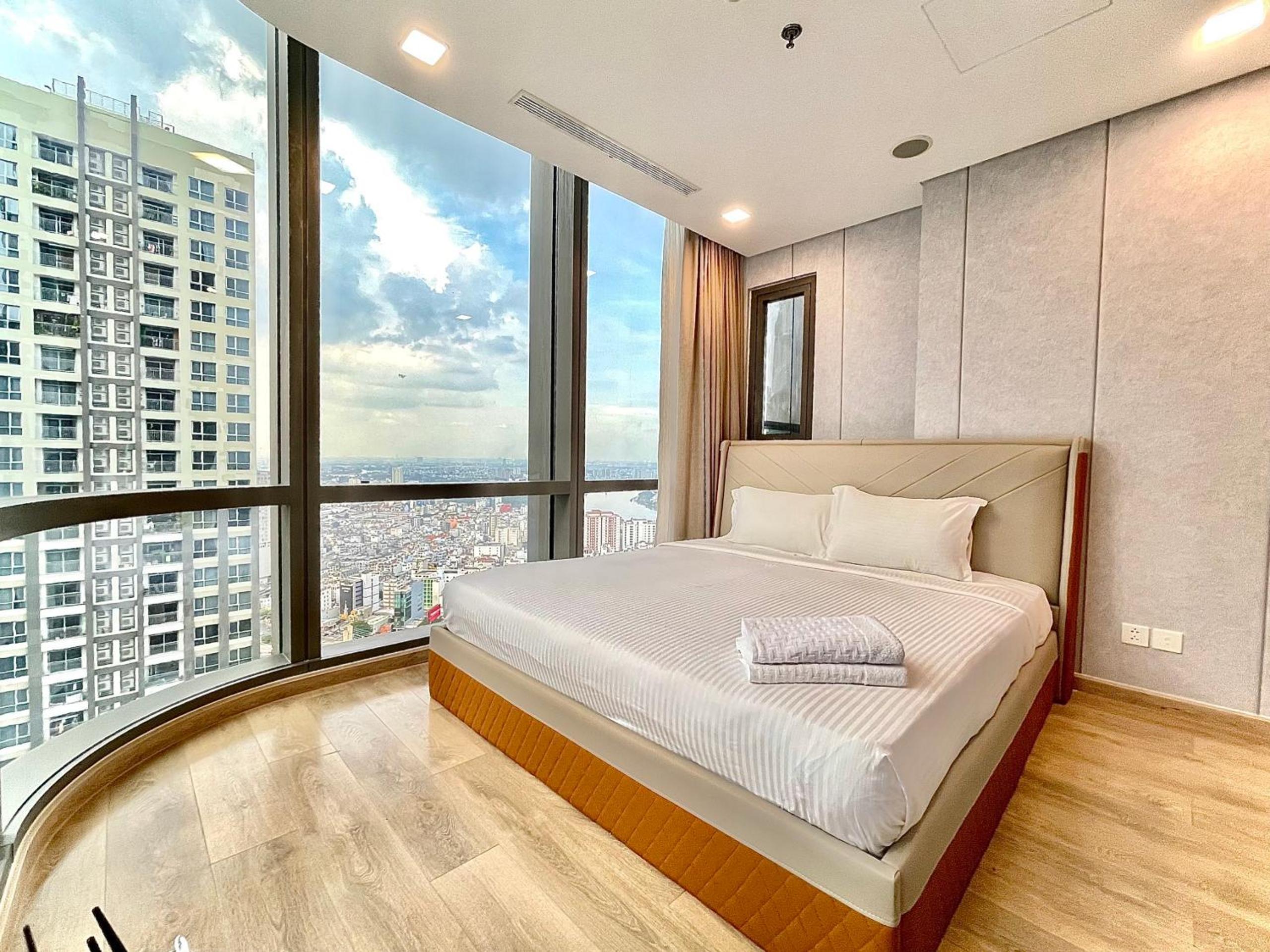 Vinhome central Park Luxary House At Landmark 81