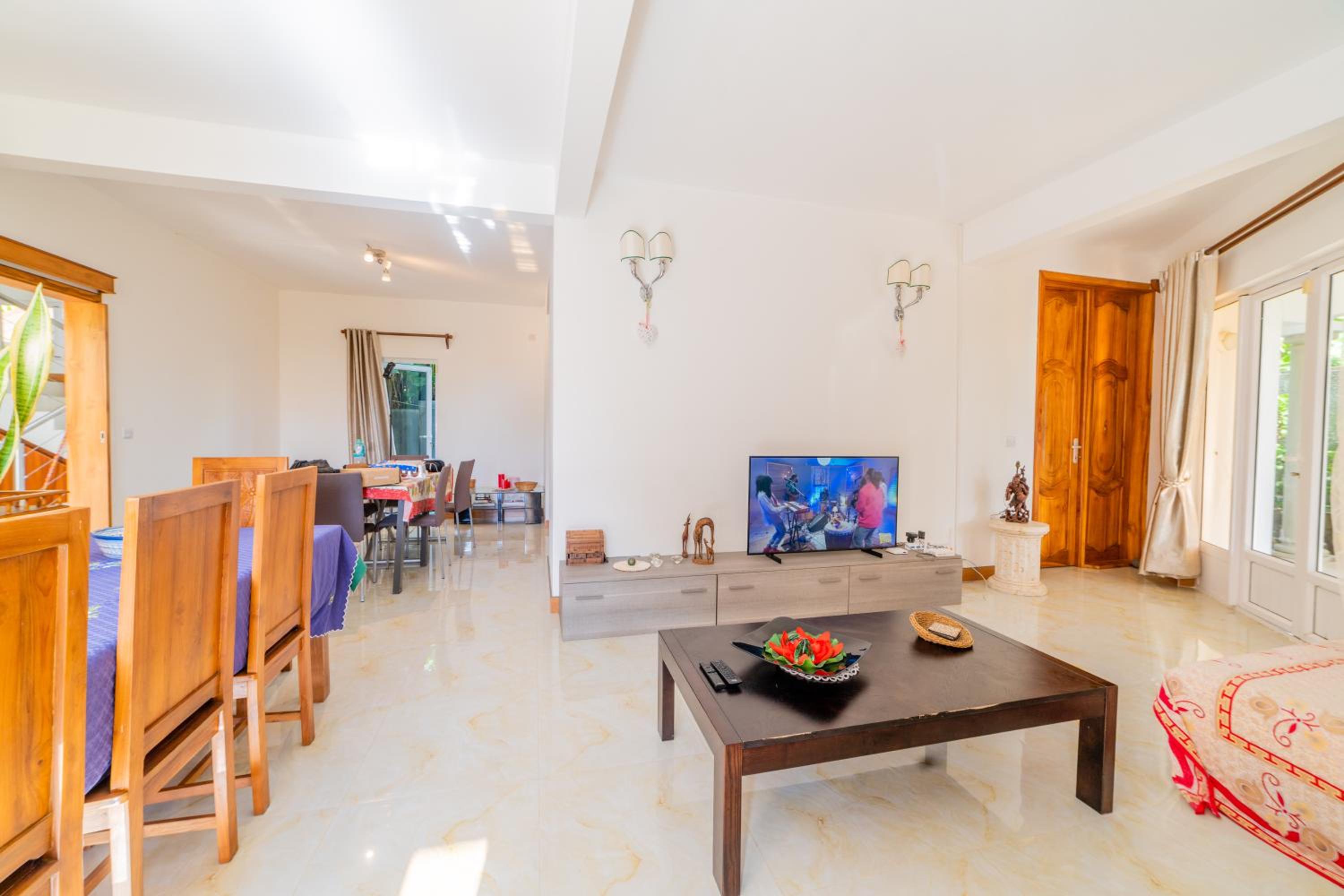 Tropicana Villa