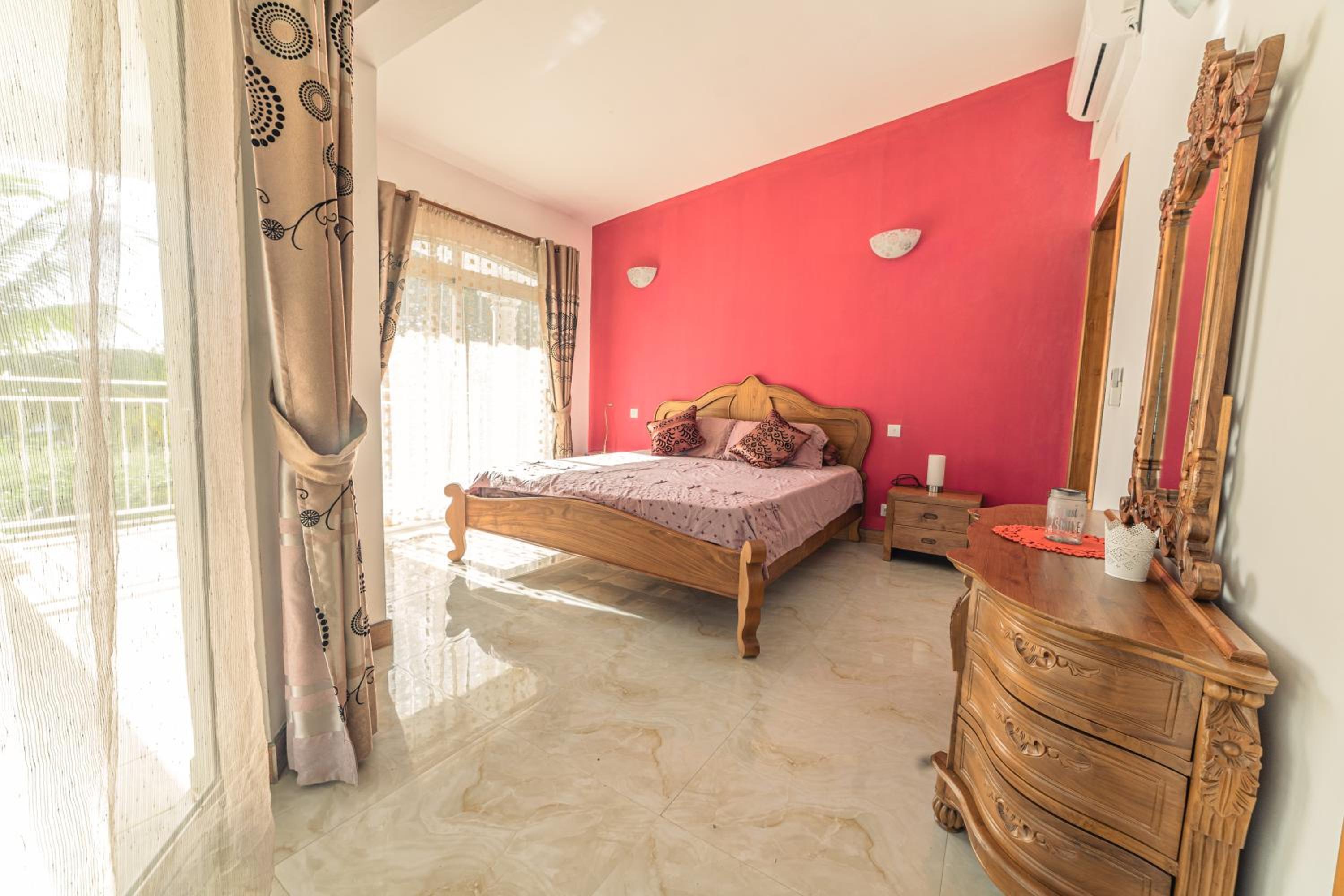 Tropicana Villa