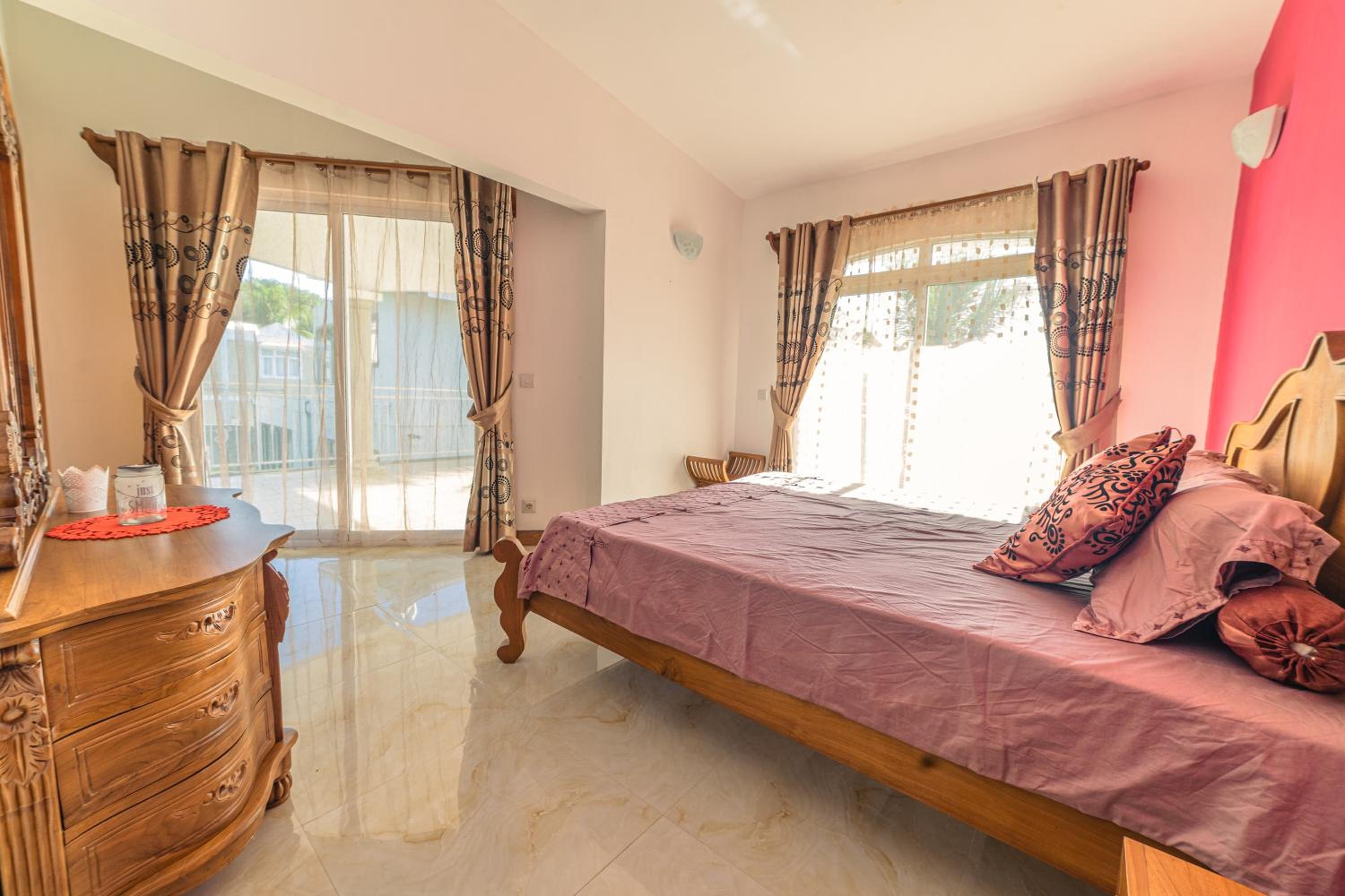 Tropicana Villa