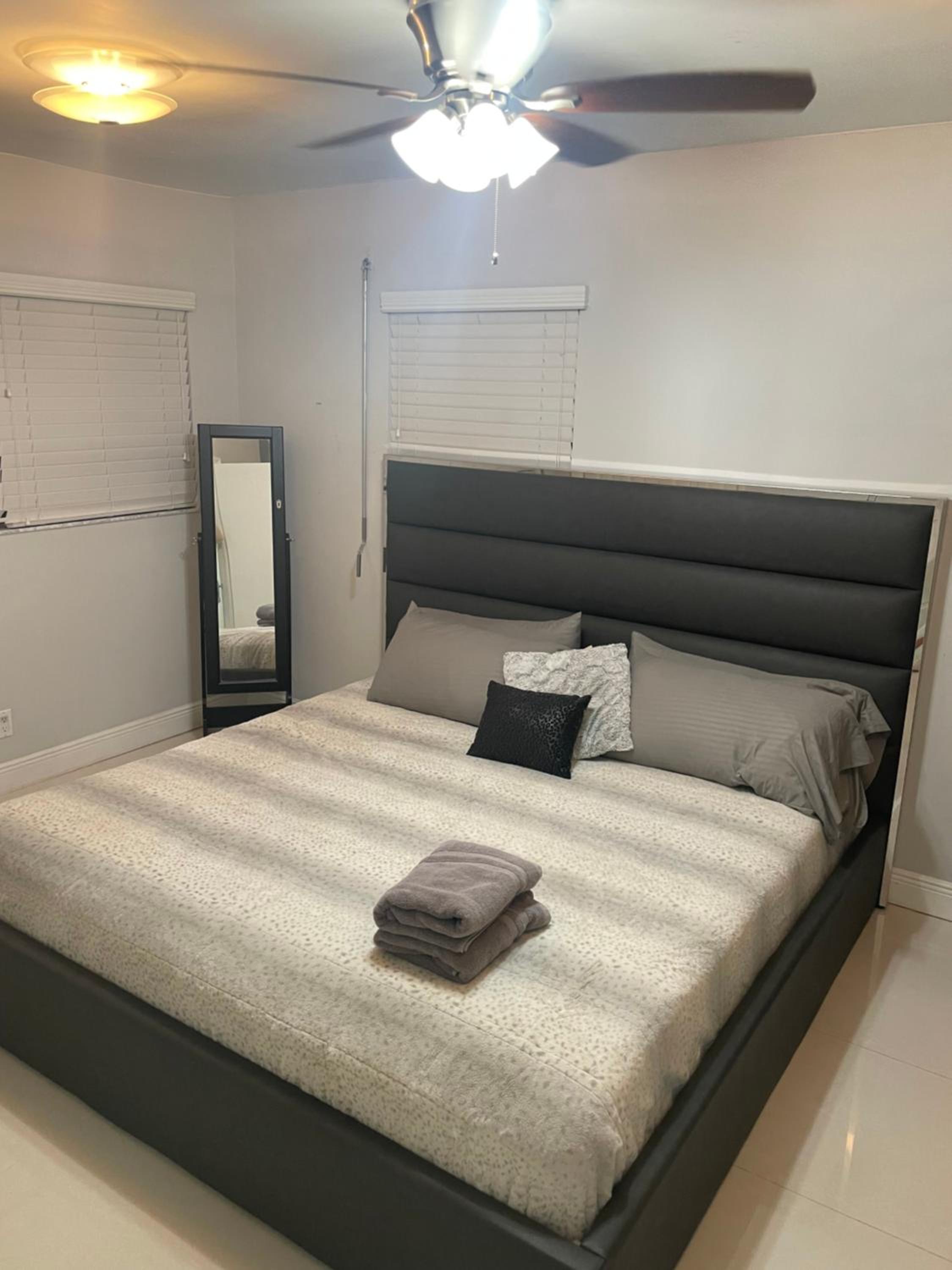 Modern Miami Oversized 3 Bedroom in Central Location