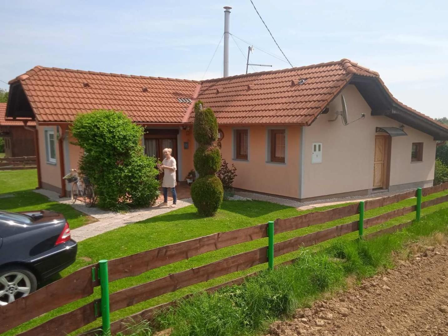 Photo 22