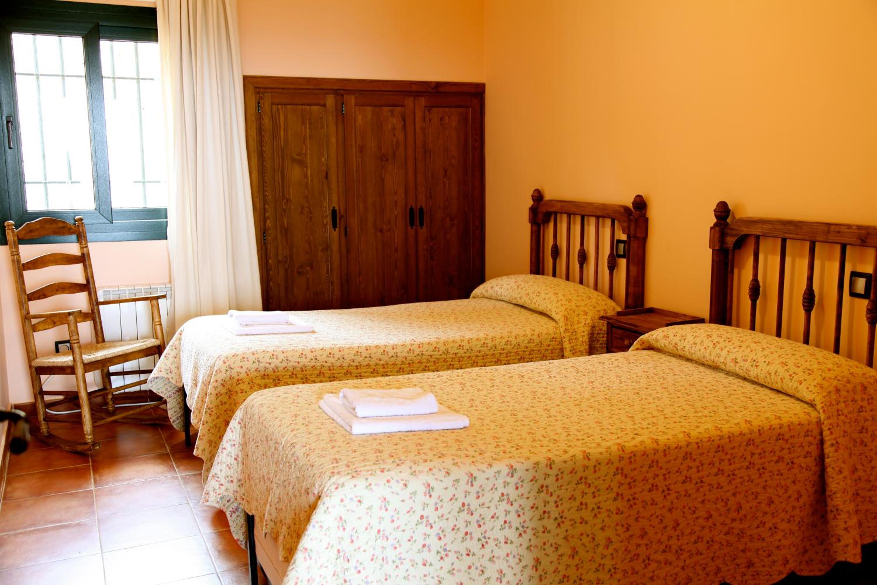 Las Casas de Agapito