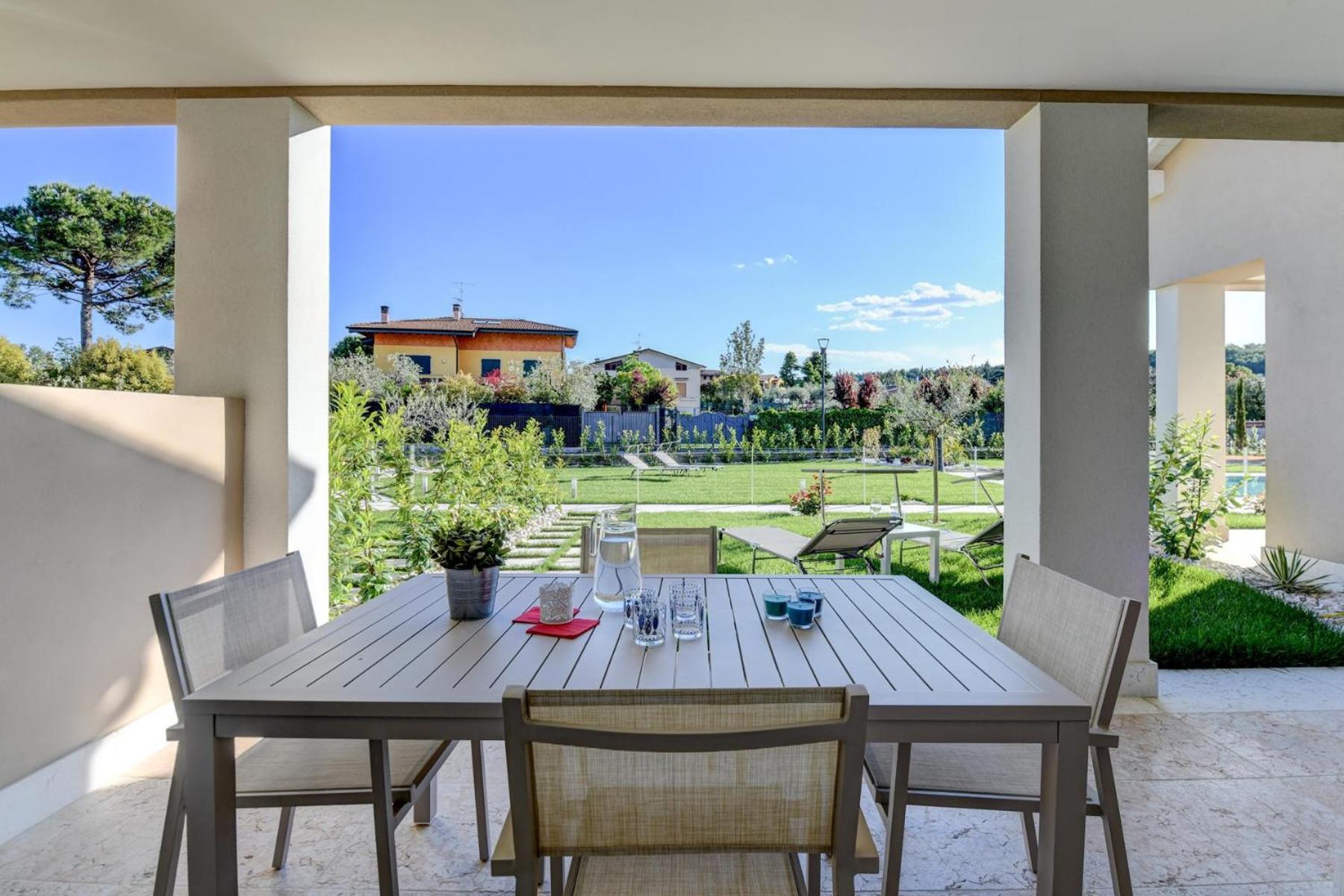 Villa Meri Lake by Garda FeWo view 5