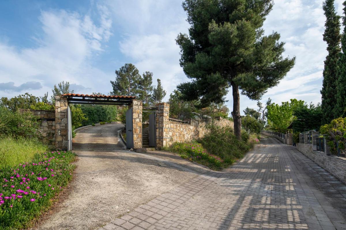 Stone-Home Living photo 3