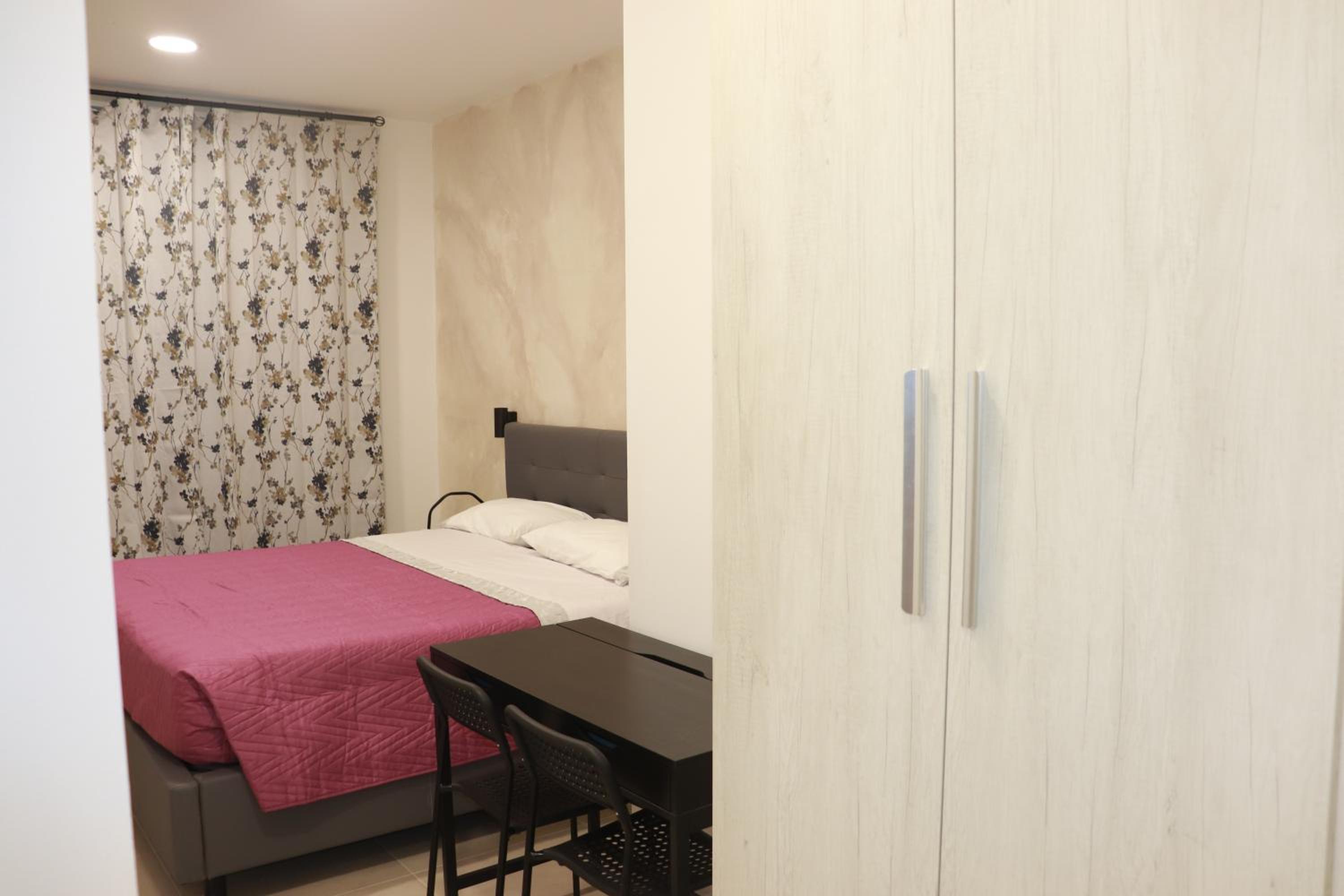 hotel room