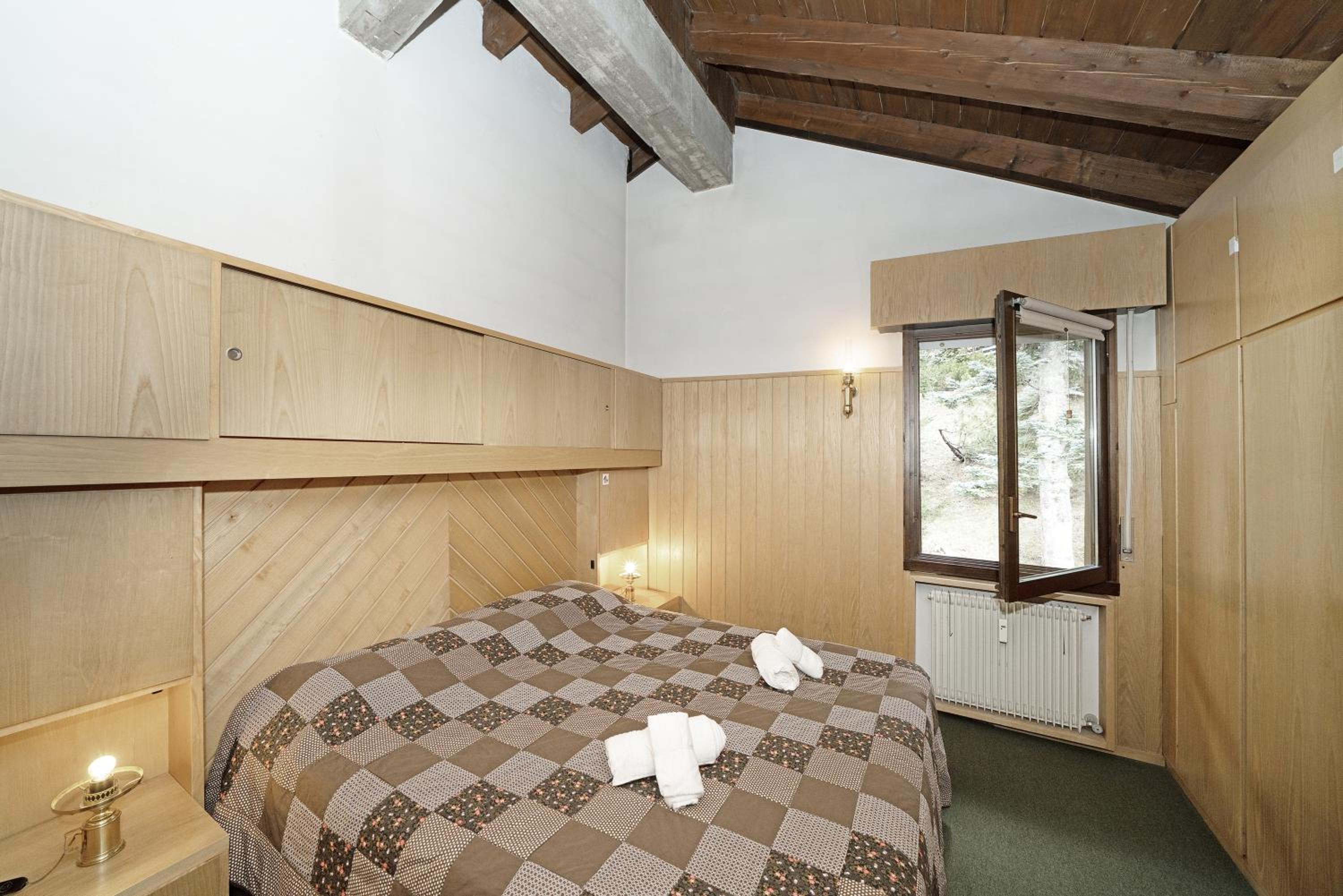 iFlat Madonna di Campiglio Presanella Penthouse view 5