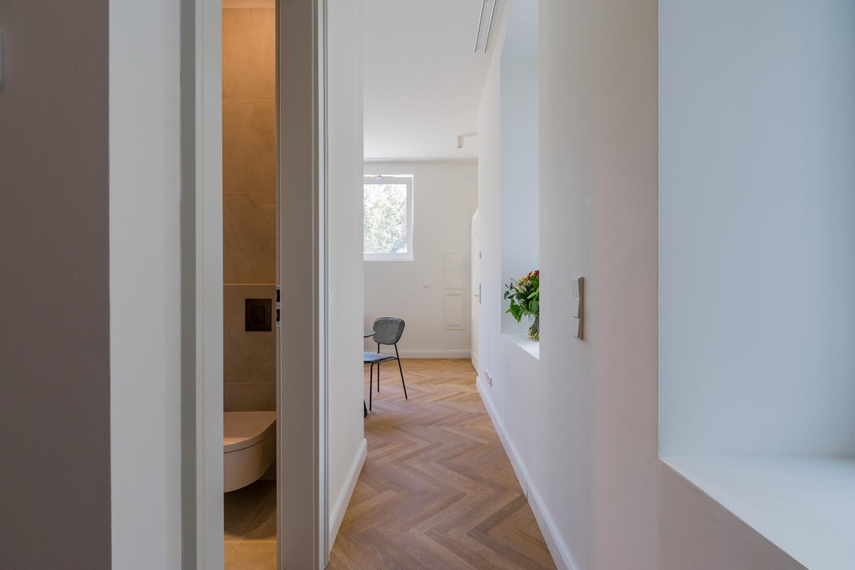 Spacious Apartments In Mitte- Feel The Citycenter