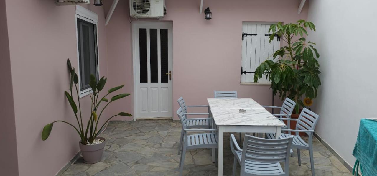 FOTA'S HOME