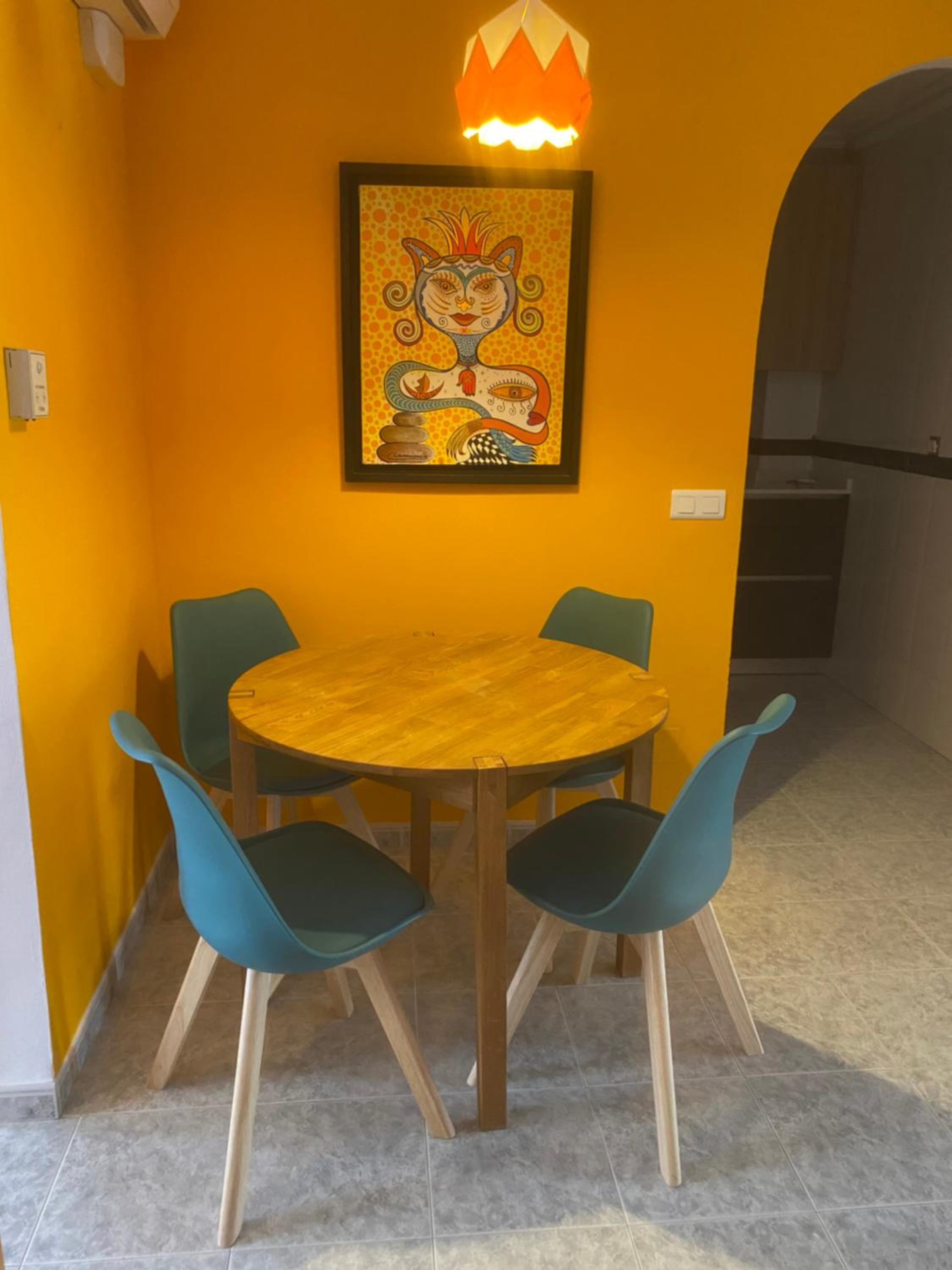 Las Flores Apartments