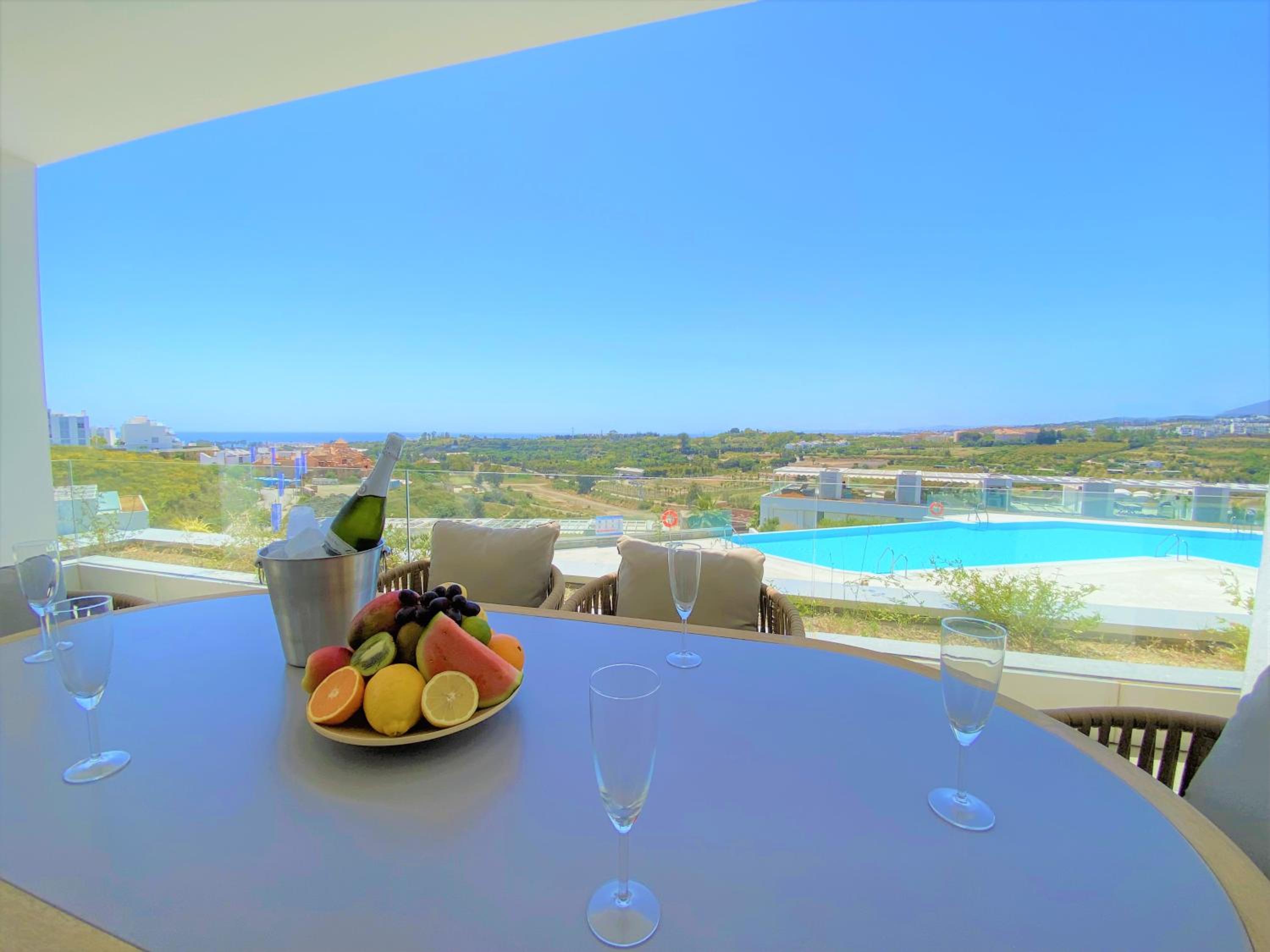 Luxurious holiday apartment near Puerto Banus
