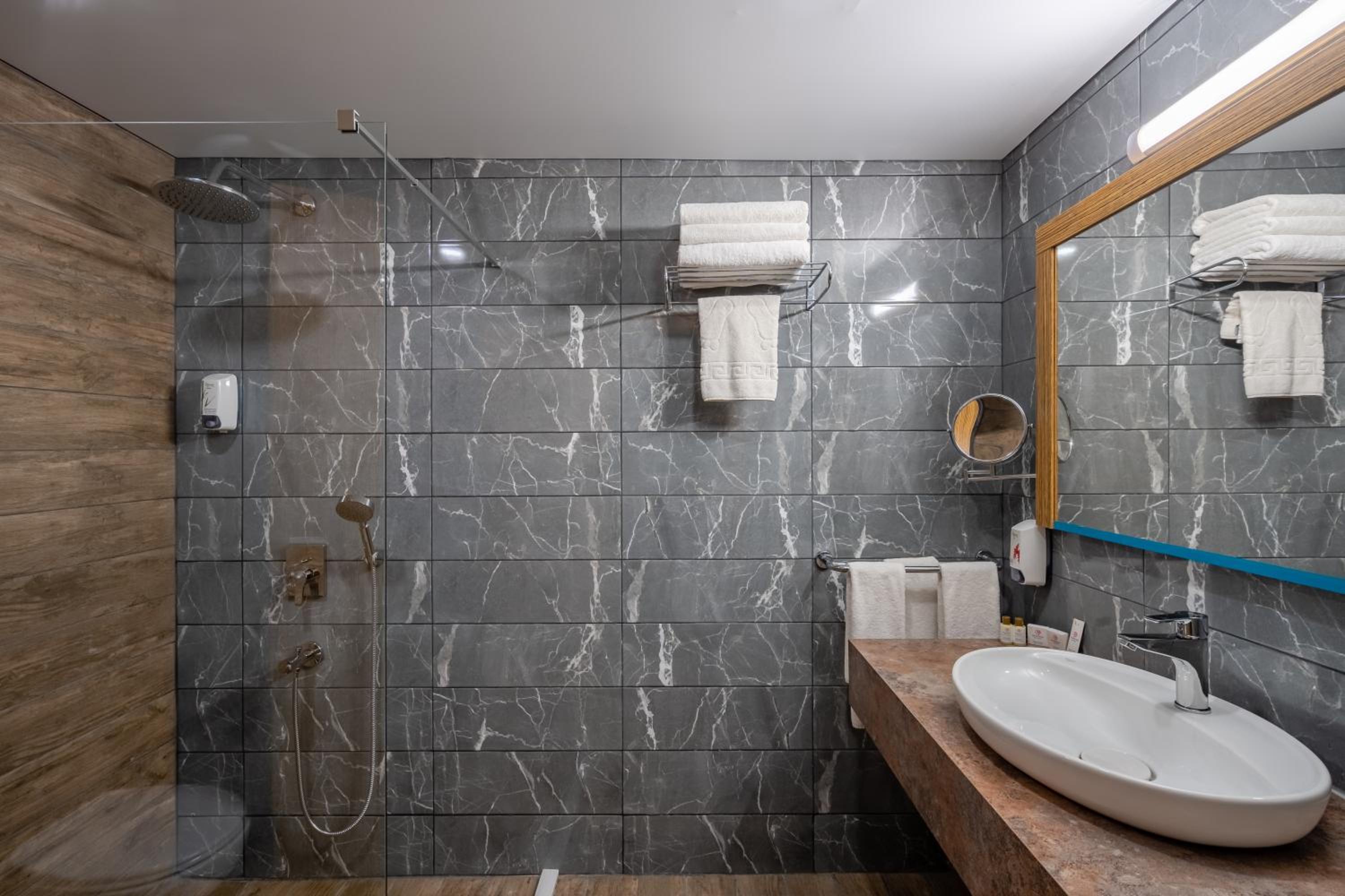 Miarosa Kemer Beach - Image 122