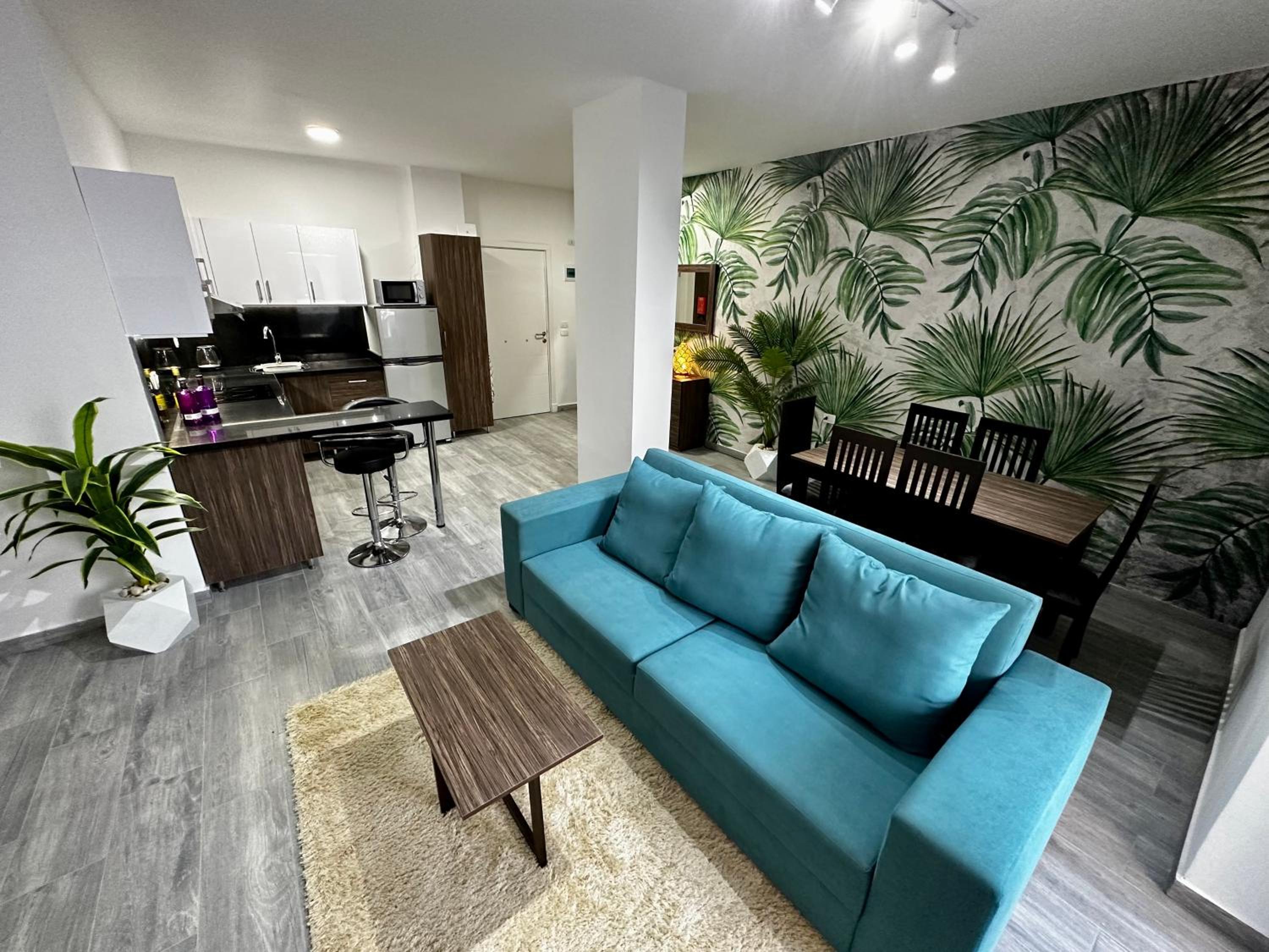 Hurghada - Apartment - Sleeps 6 - Pool - Parking