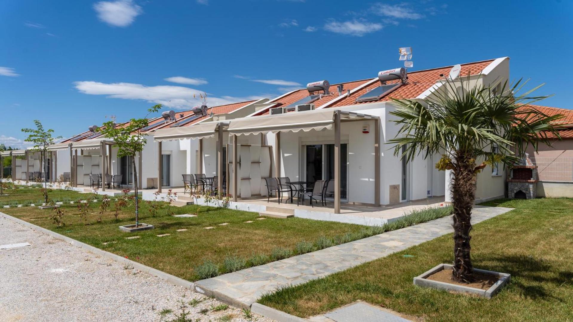 Danai Maisonettes Ofriniou