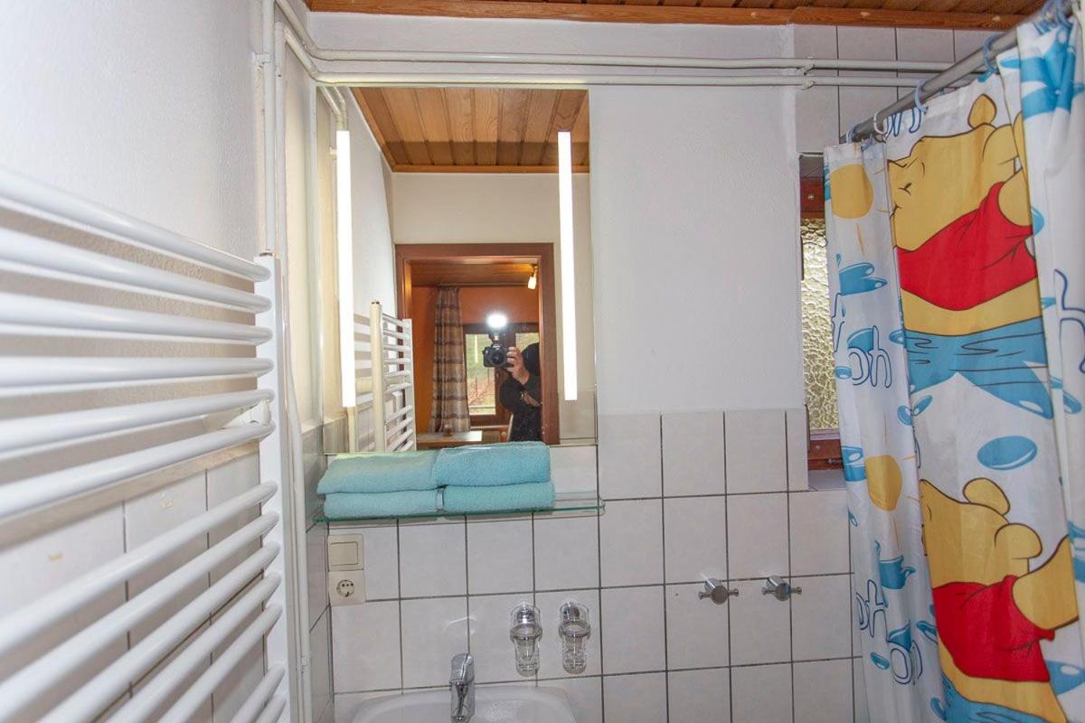 Ferienwohnungen unter Reet 45106