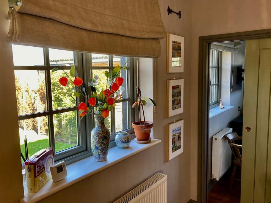 The BeeKeepers - Homely Luxurious Self Catering view 3