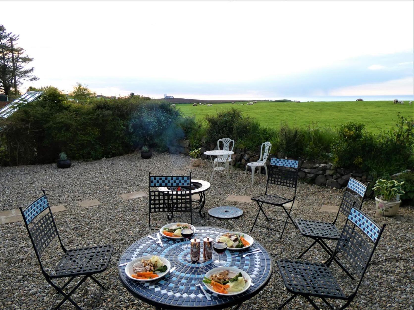 Main Street Cottage, Ballintoy view 4
