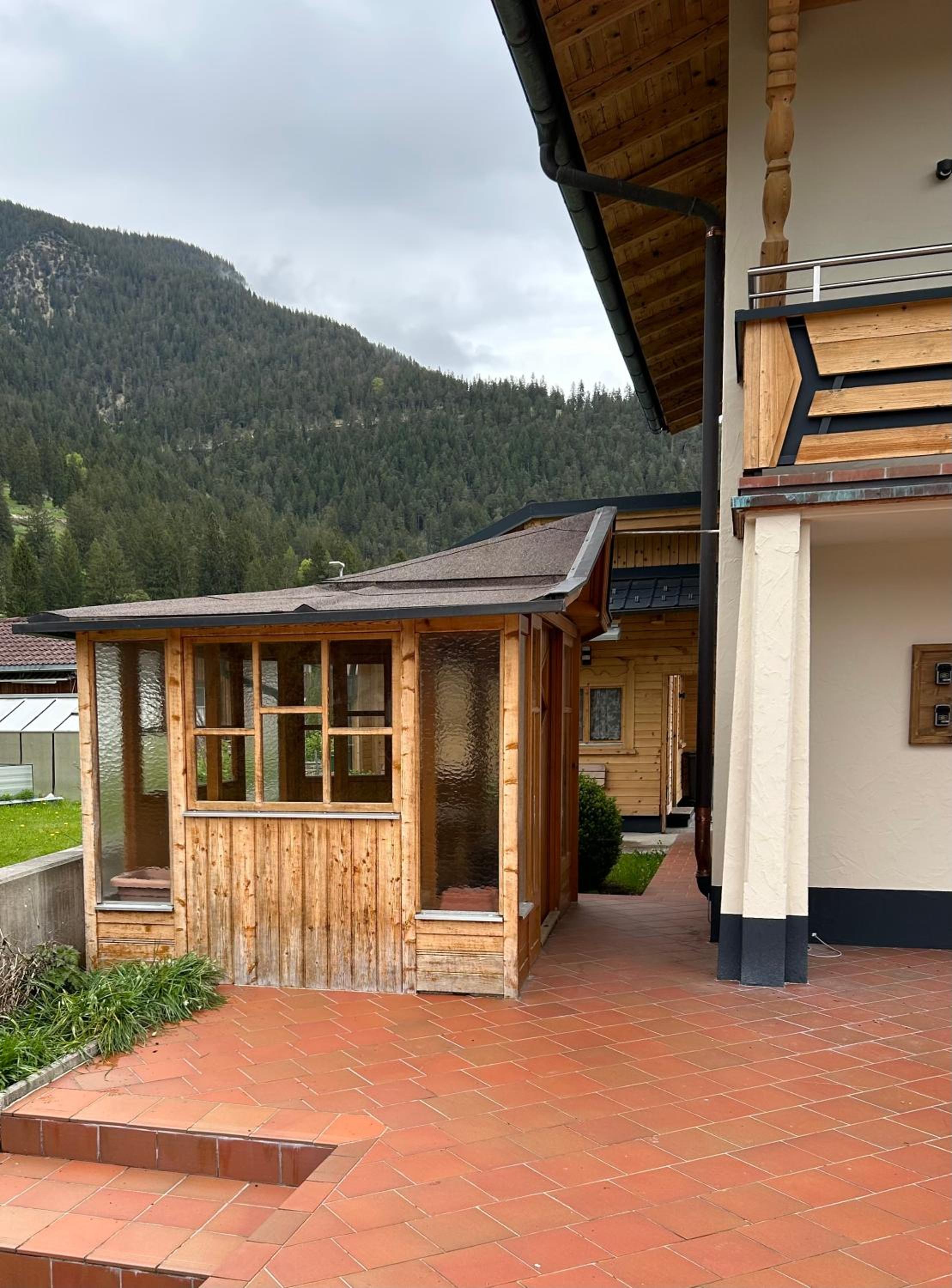 Ferienwohnungen LODGE-B