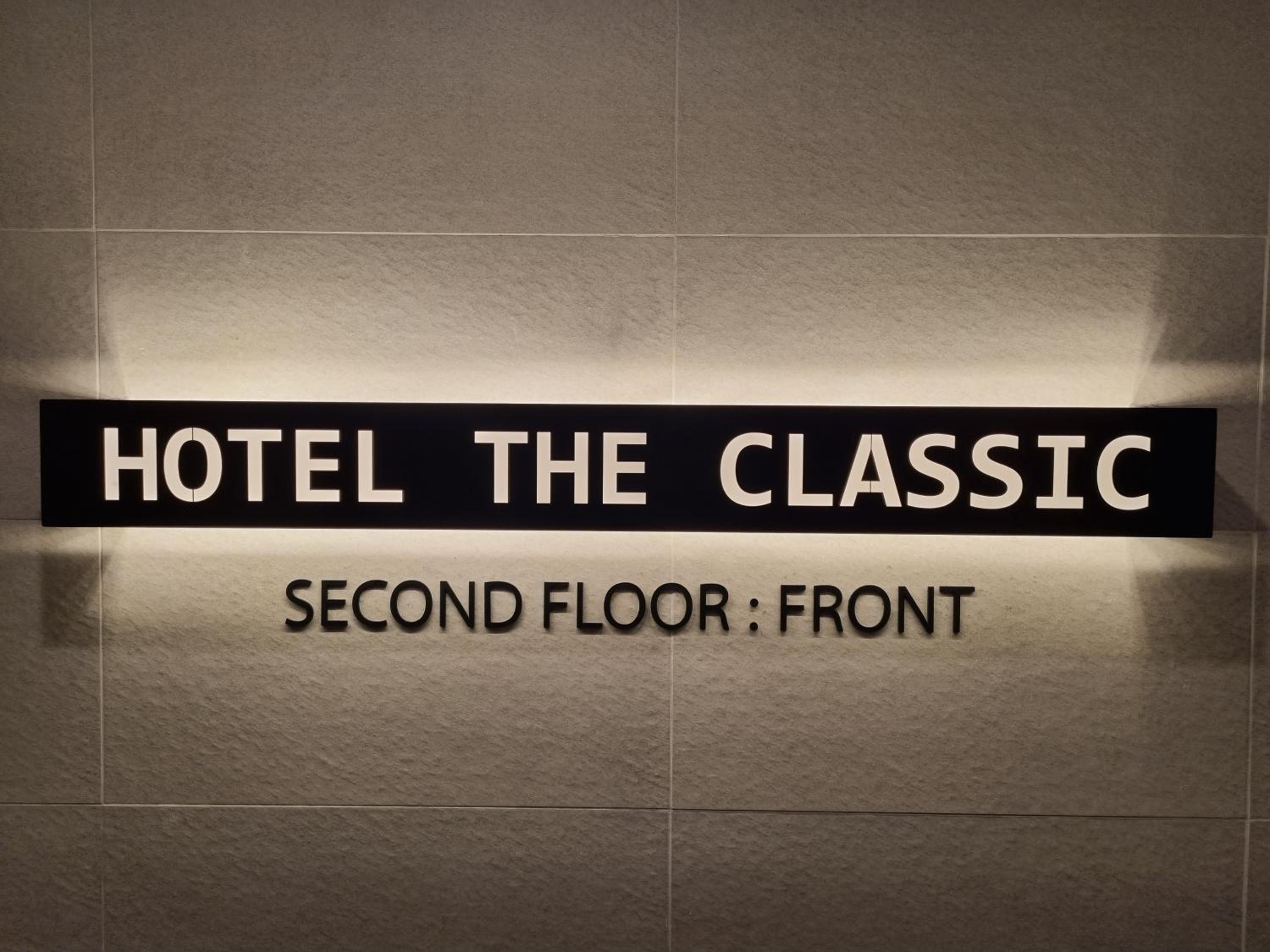 Hotel The Classic view 3