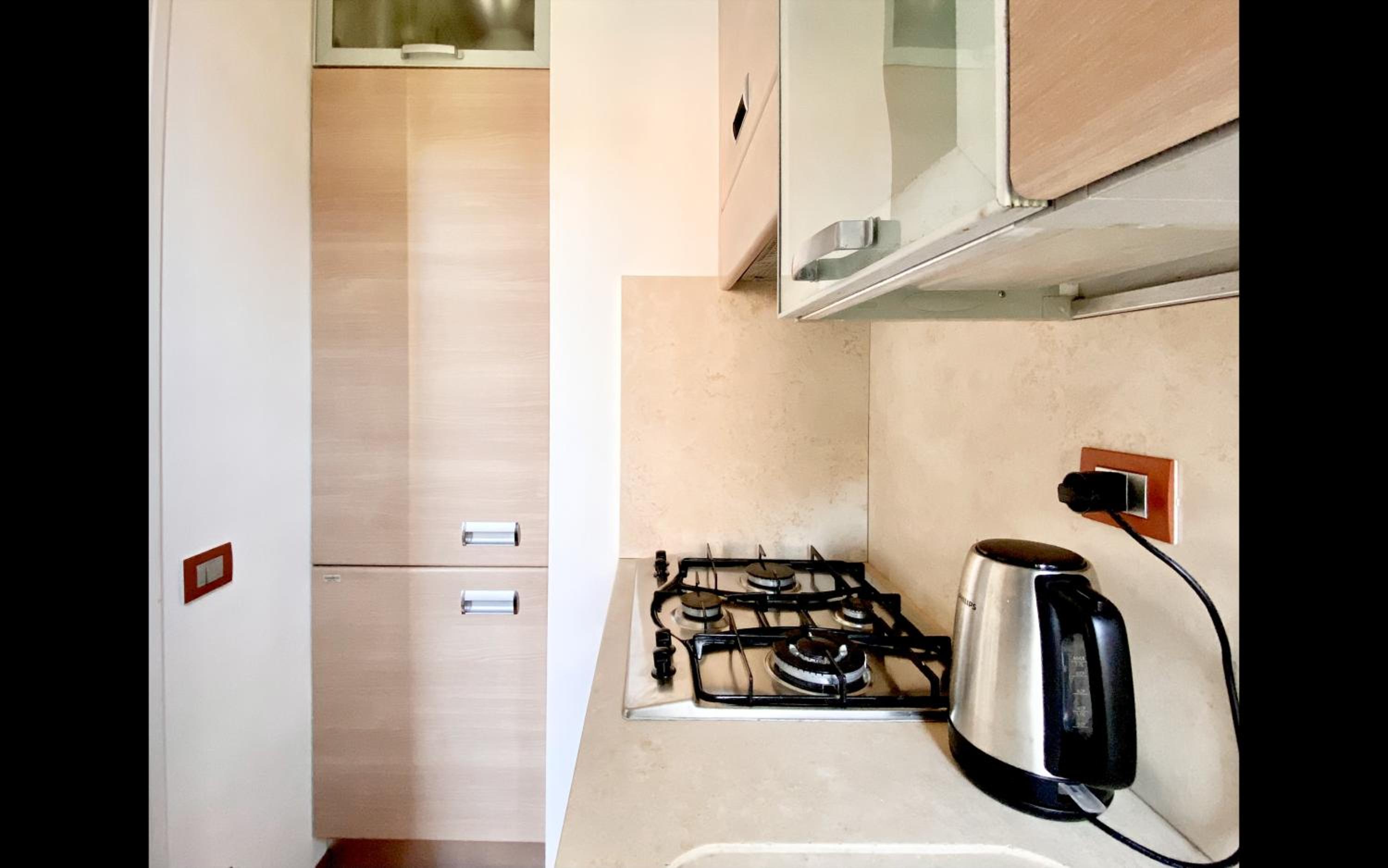 Charming mini apartment near Vatican with parking