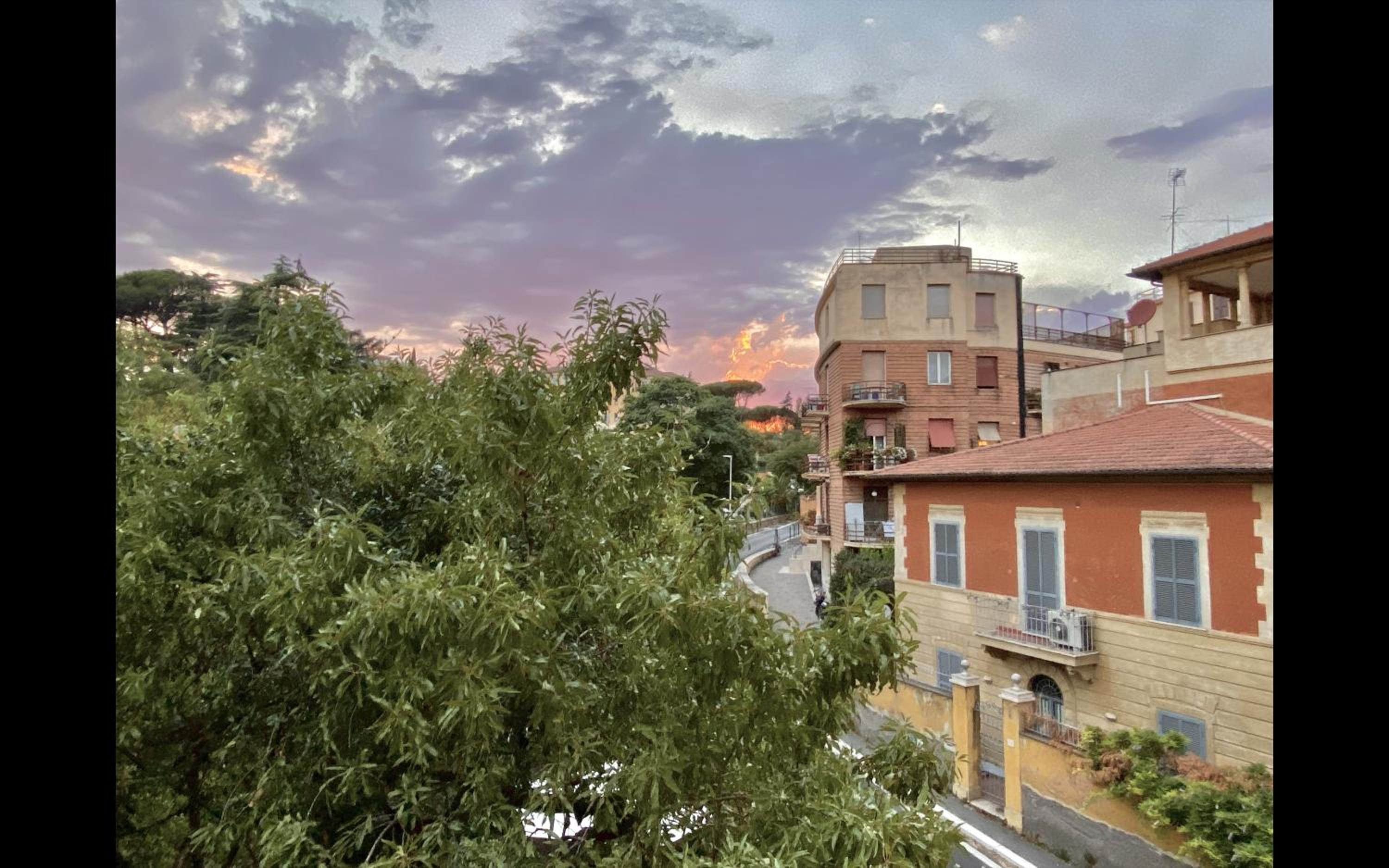 Charming mini apartment near Vatican with parking