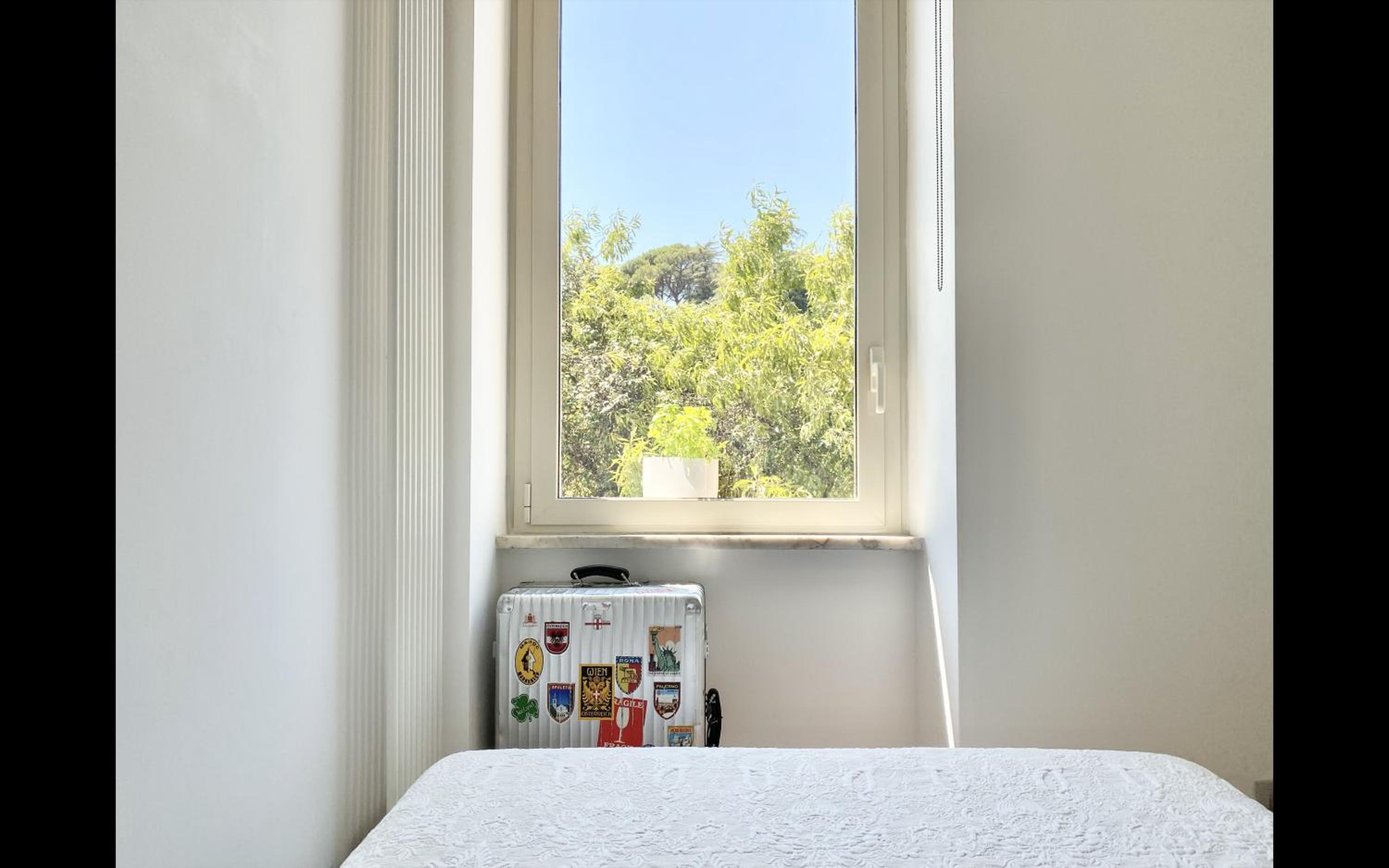 Charming mini apartment near Vatican with parking