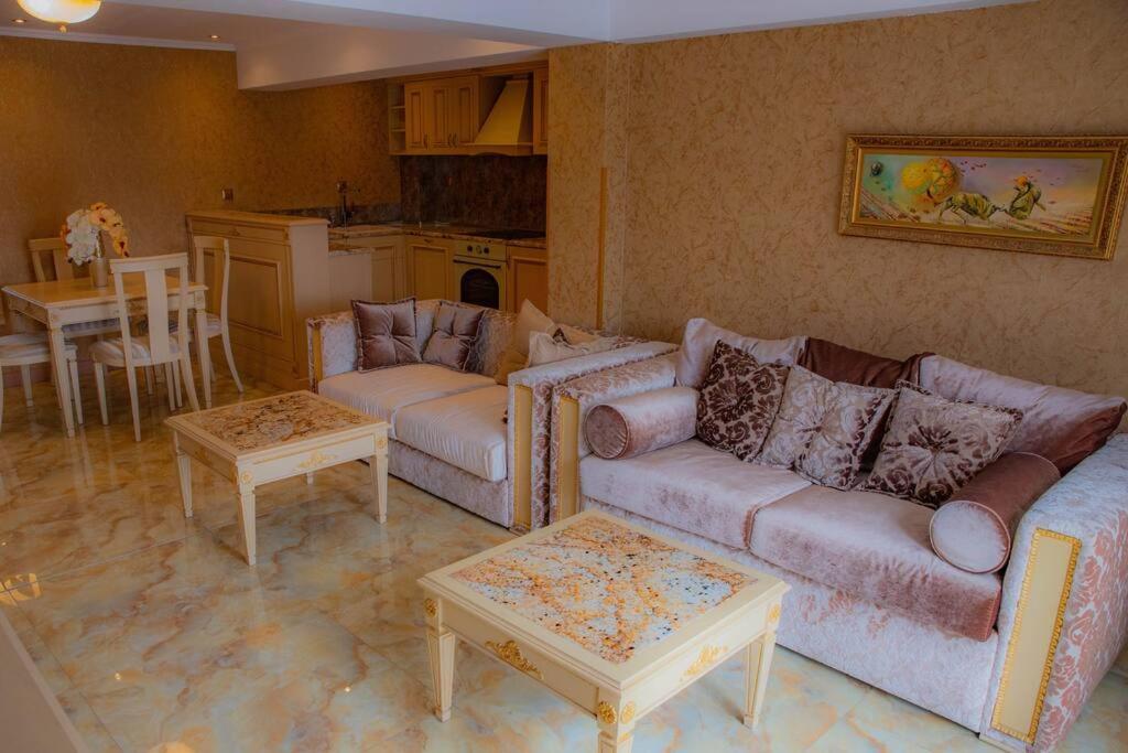 Luxury Apartment 'Rich'