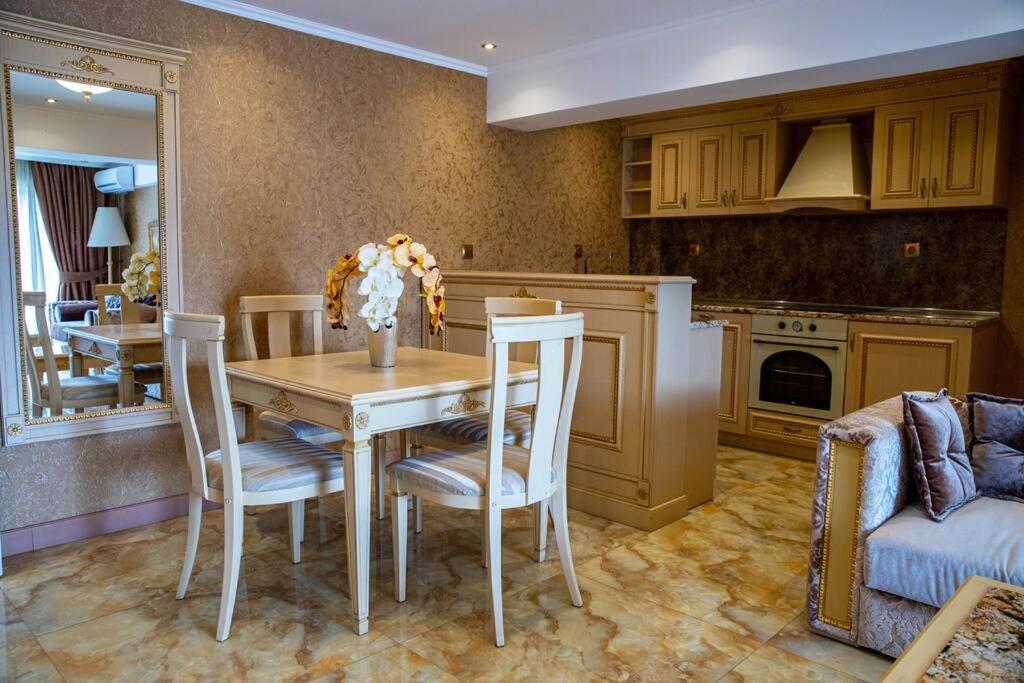 Luxury Apartment 'Rich'