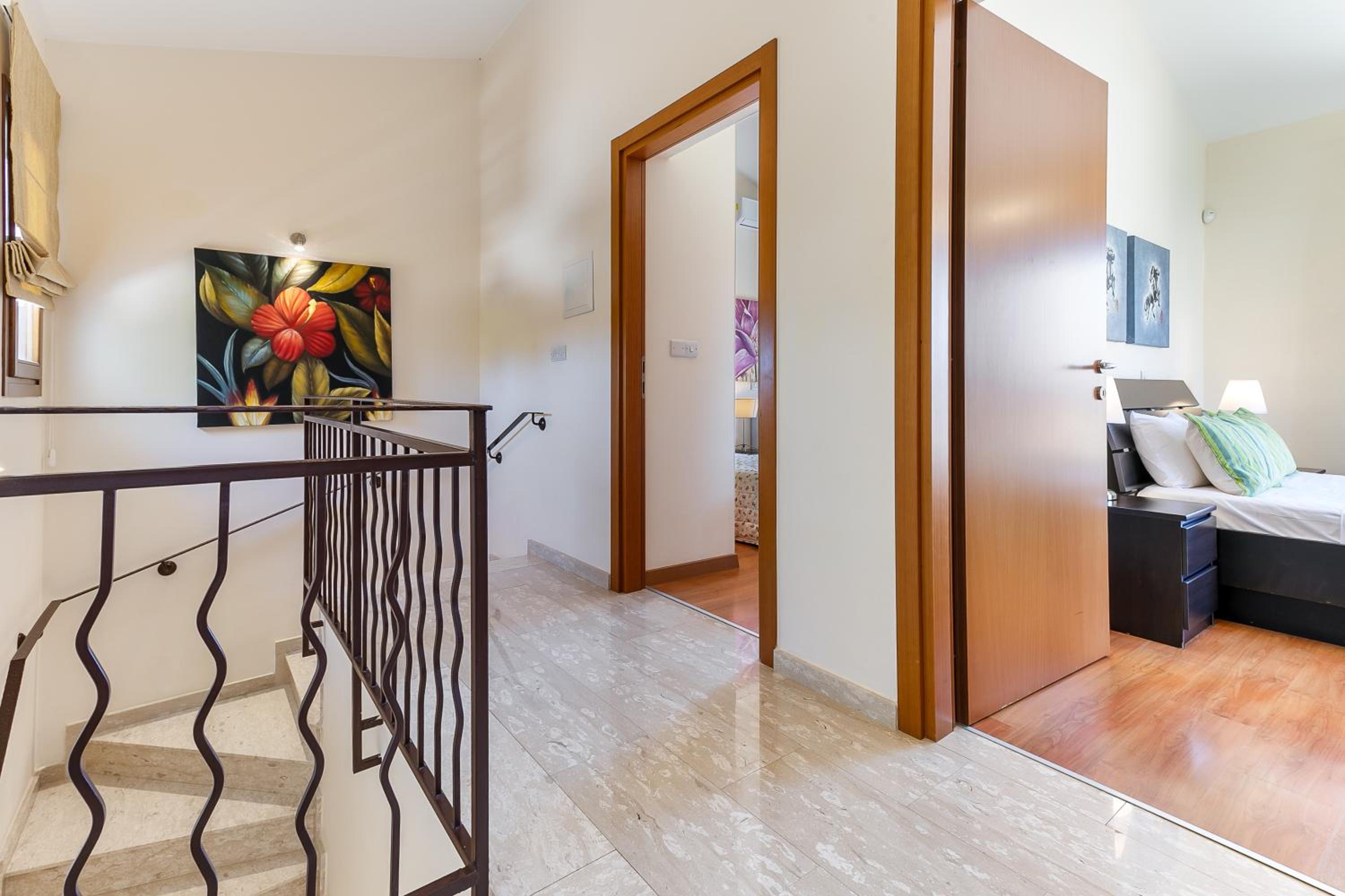 3 bedroom Villa Athina with private pool and golf views, Aphrodite Hills Resort