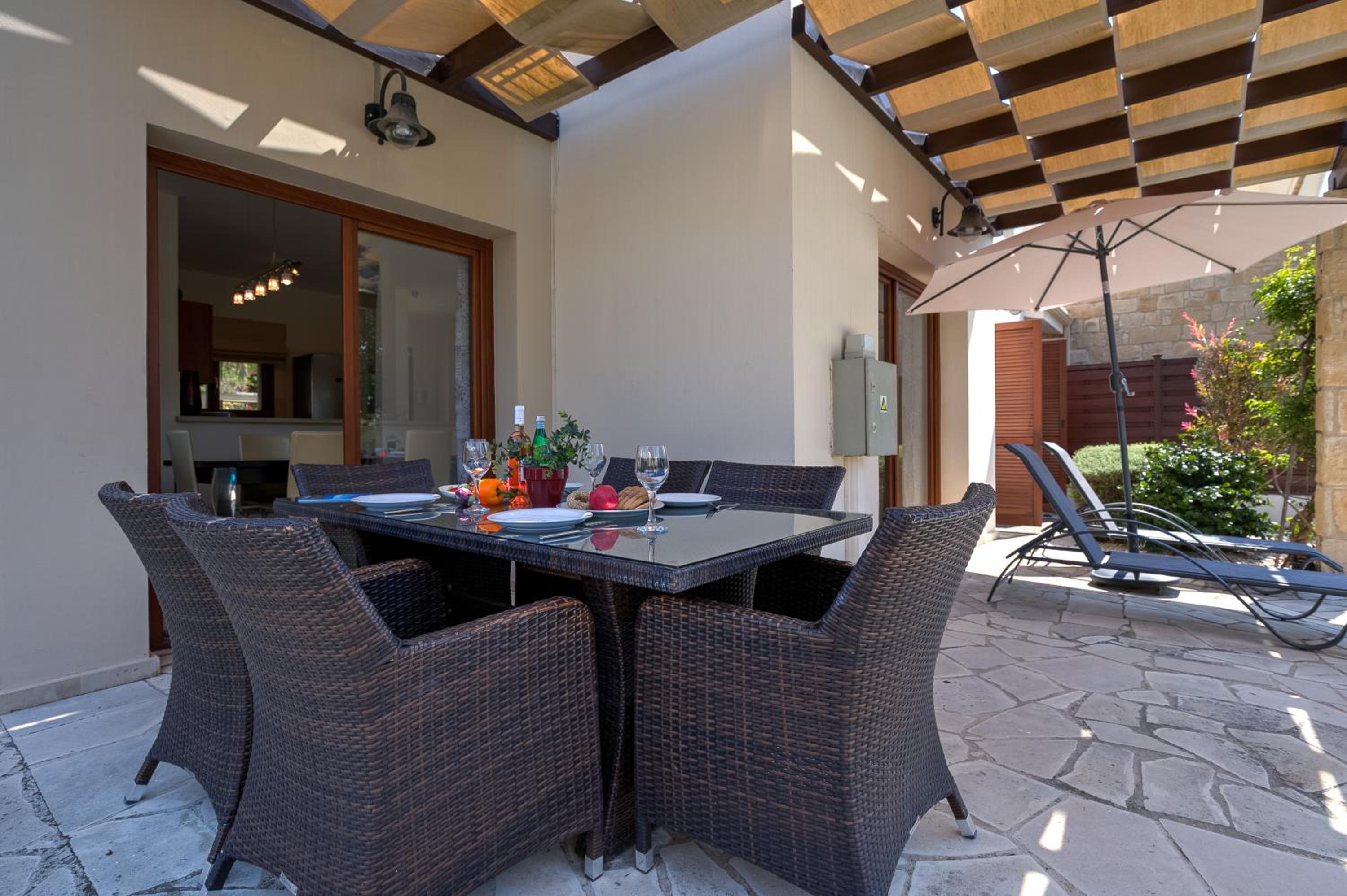 3 bedroom Villa Athina with private pool and golf views, Aphrodite Hills Resort