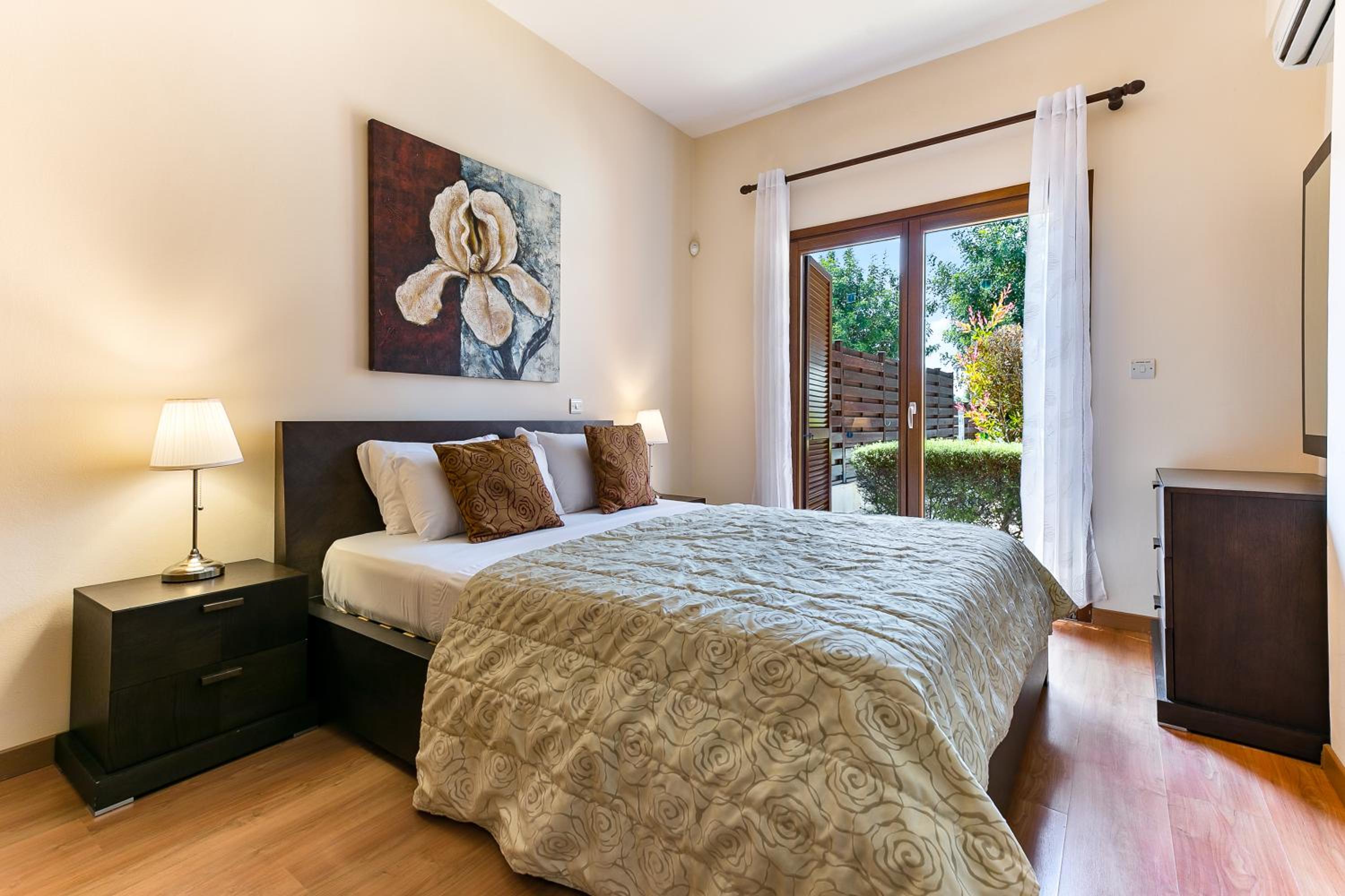 3 bedroom Villa Athina with private pool and golf views, Aphrodite Hills Resort