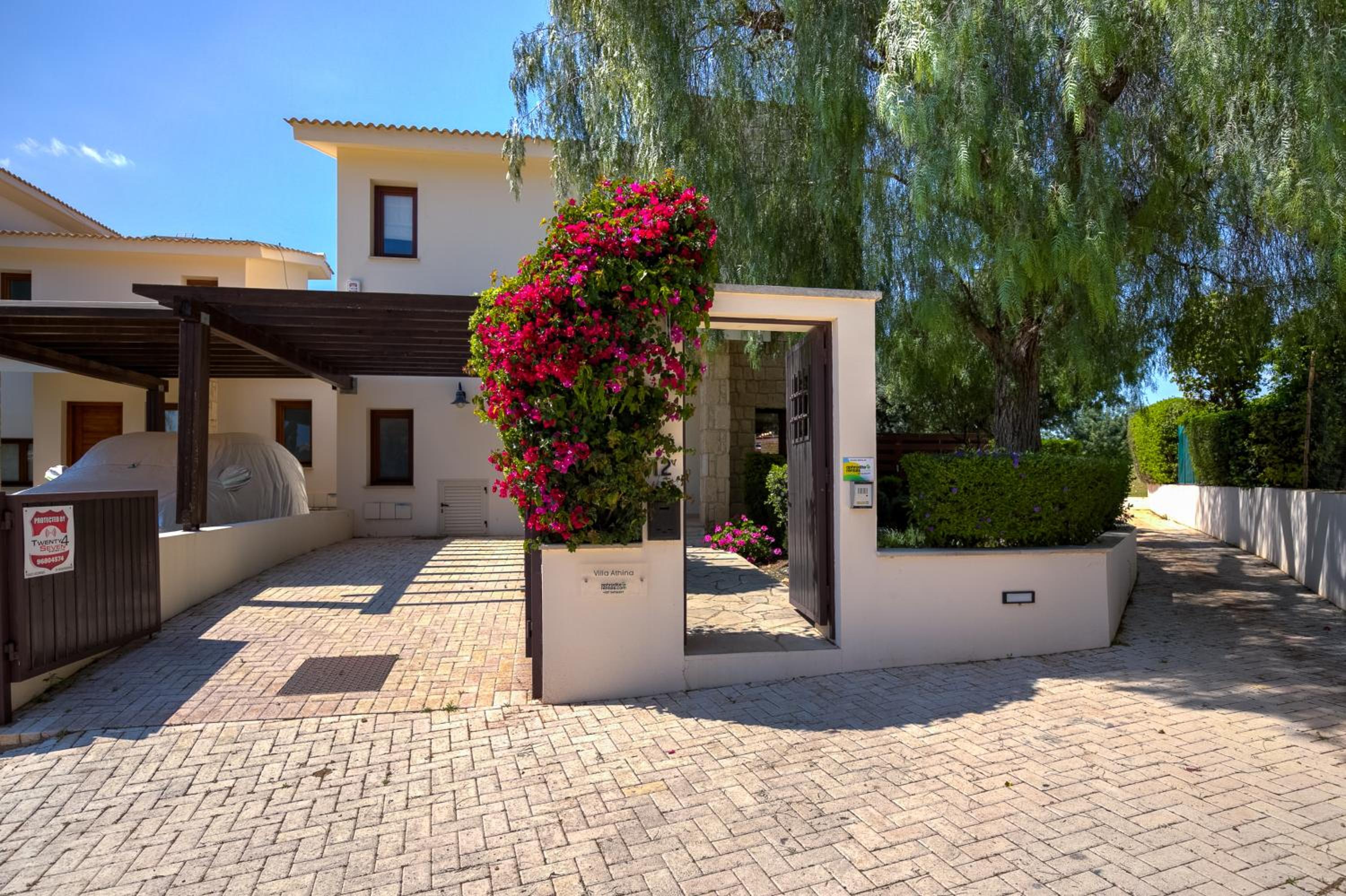 3 bedroom Villa Athina with private pool and golf views, Aphrodite Hills Resort