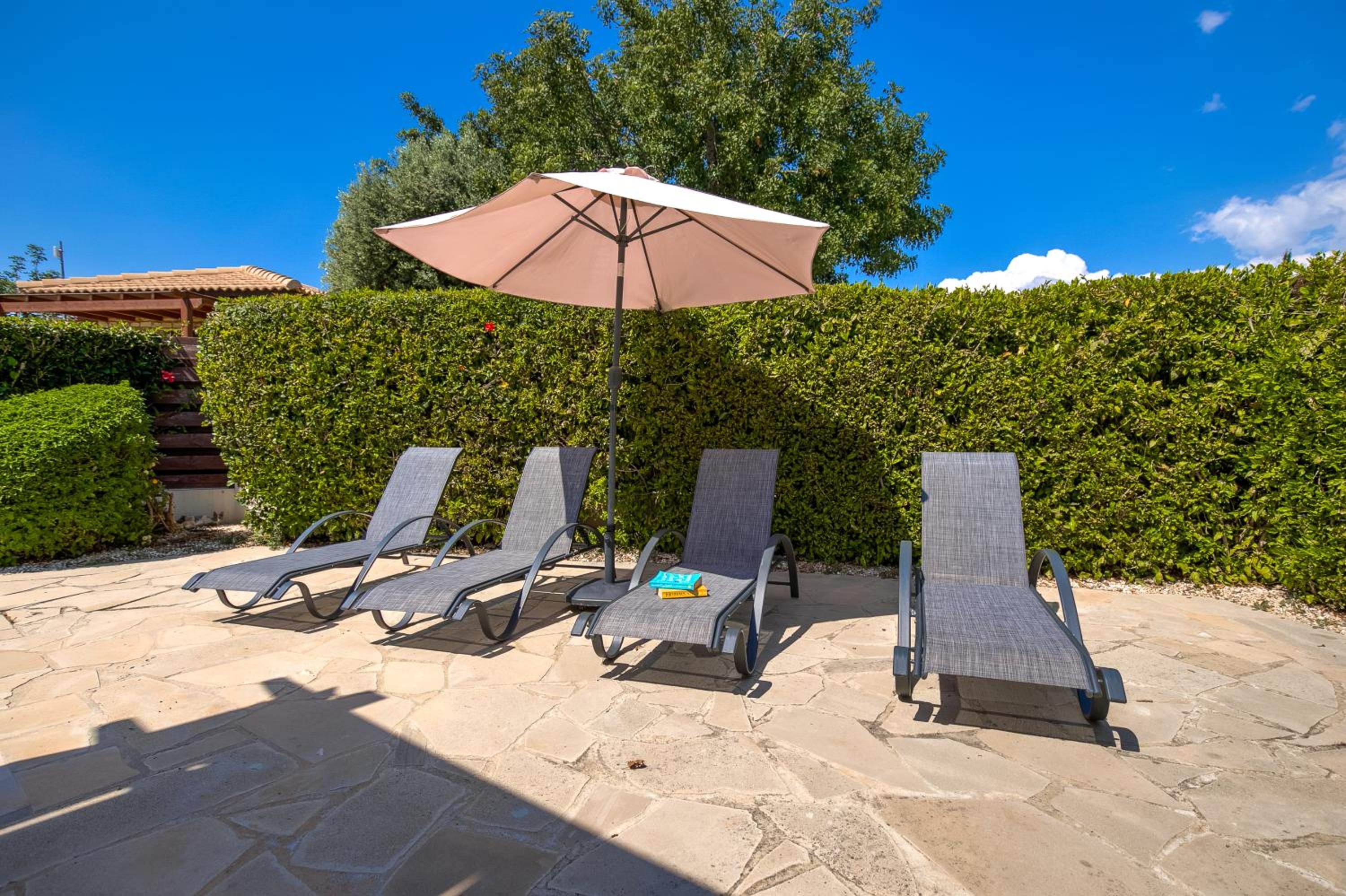 3 bedroom Villa Athina with private pool and golf views, Aphrodite Hills Resort