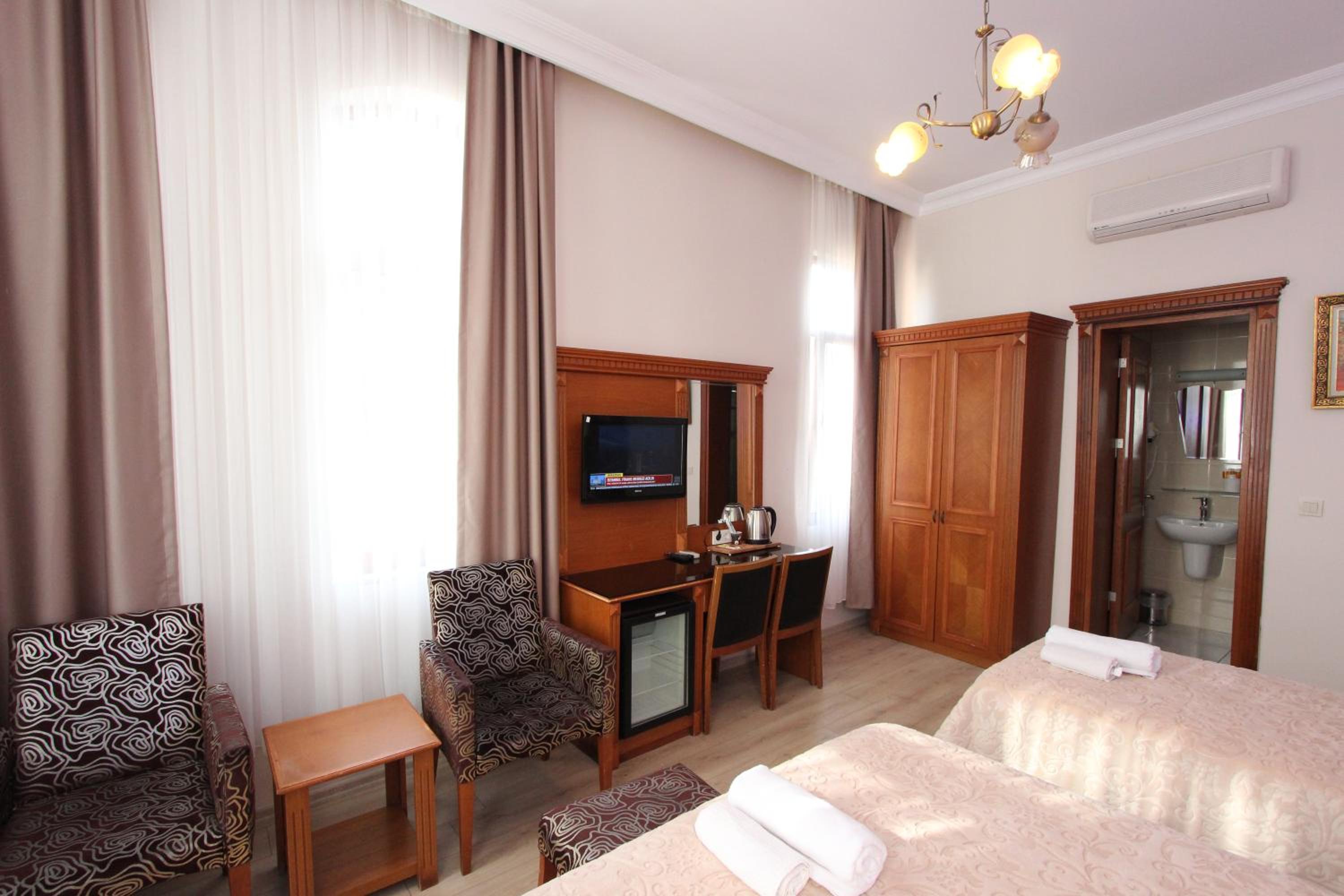 Hotel New House - Image 33