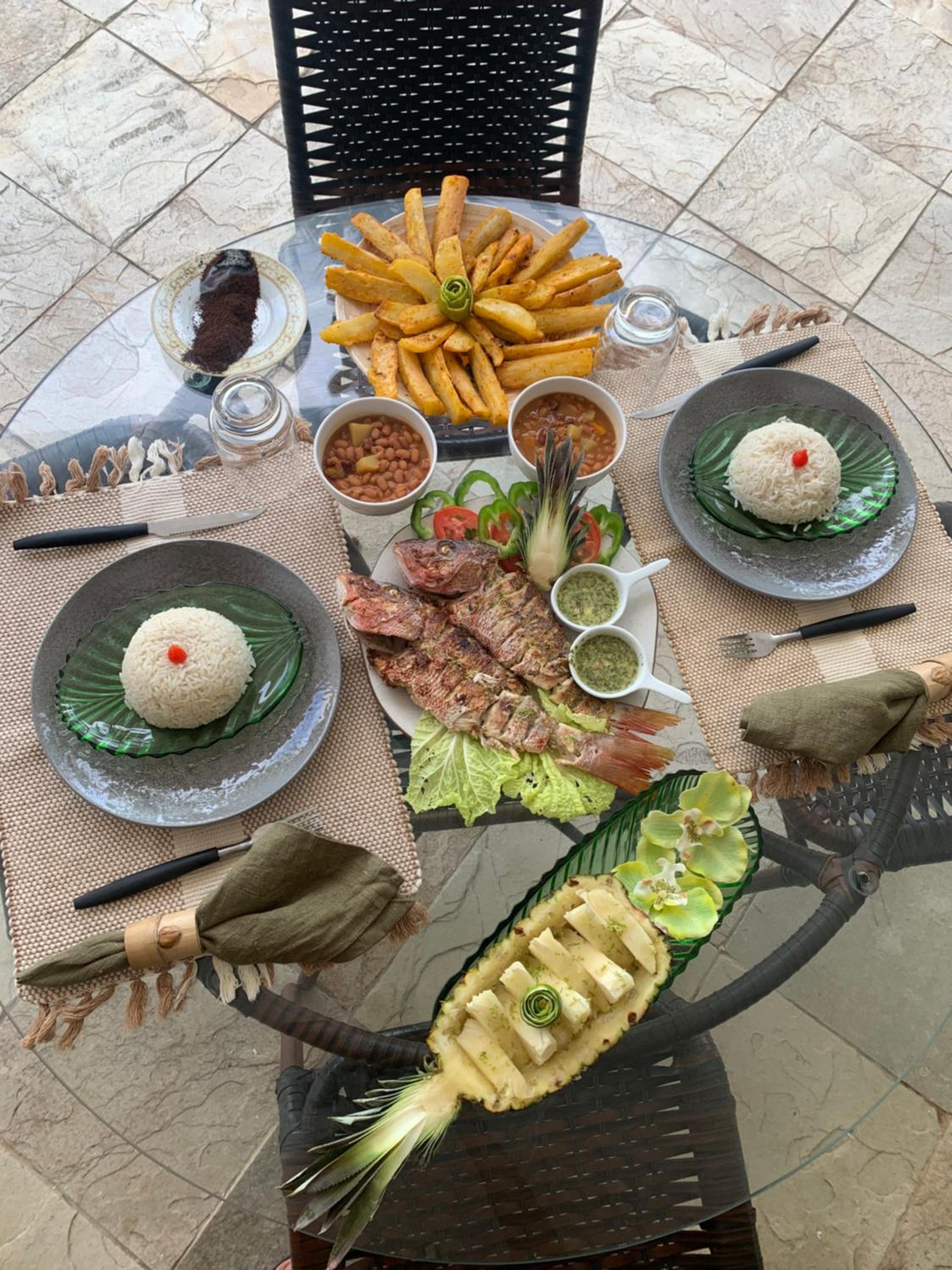 dining