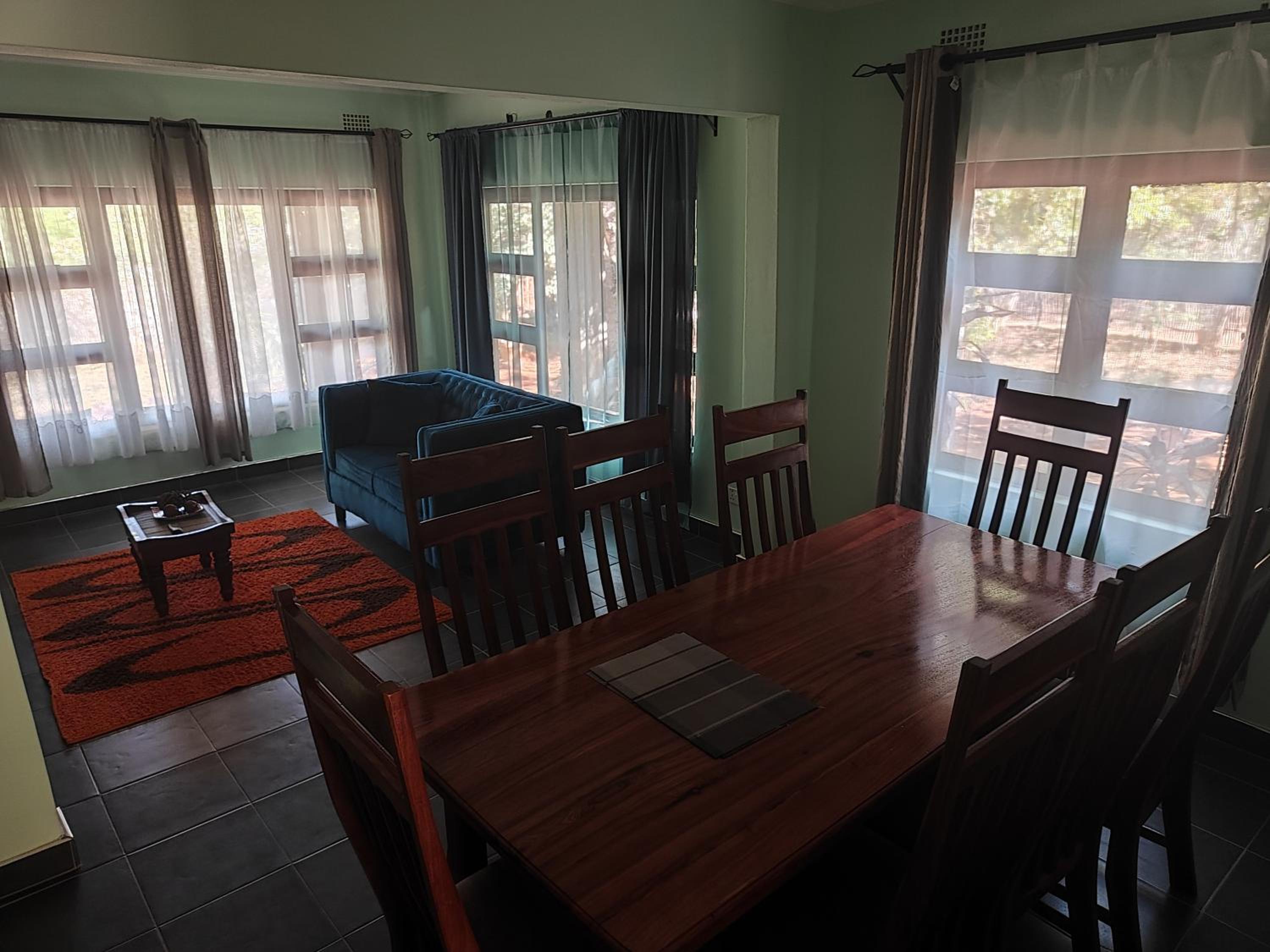 Kalahari Sand Ridge Inn - Quiet Self-catering Eco Lodge Near Victoria Falls, Livingstone, photo 17