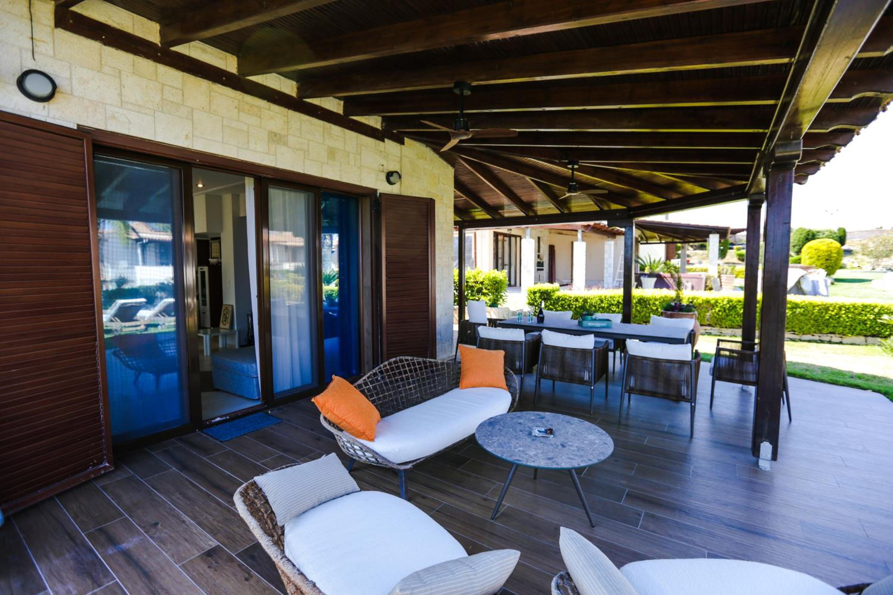 Porto Thea Villa in Afytos