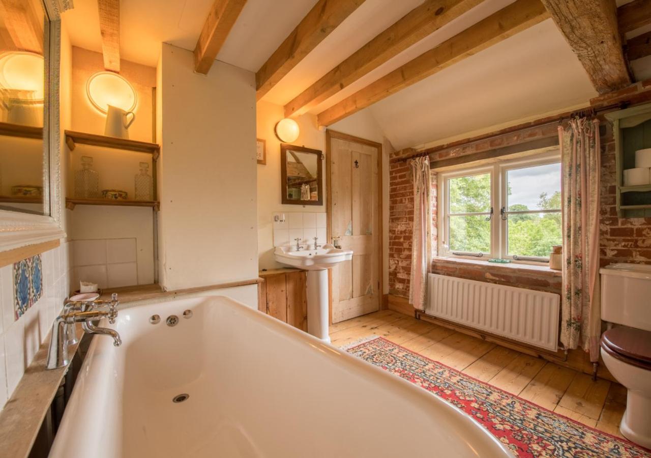 4 Bed in Reepham oc-497