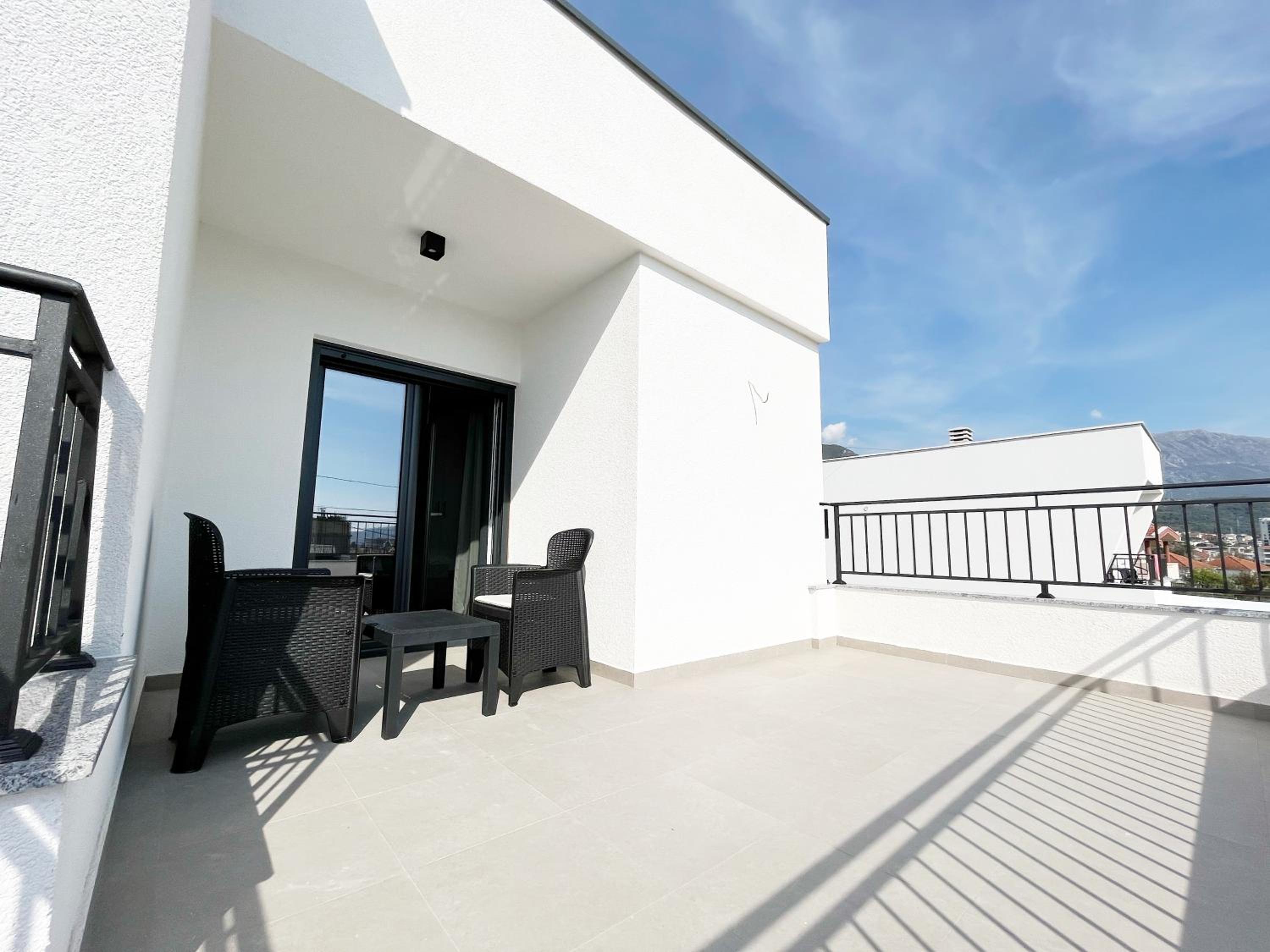 Lana apartmani